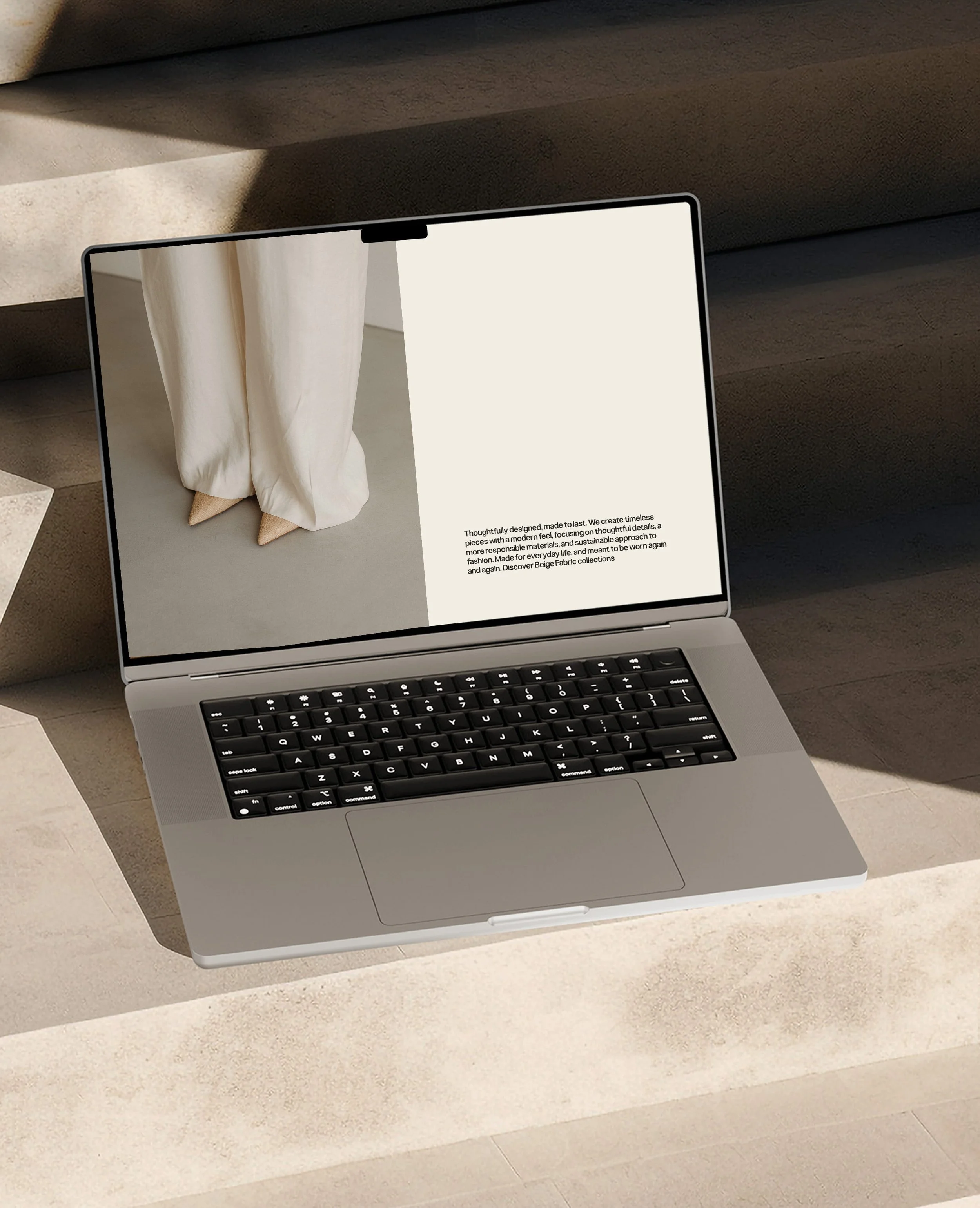 laptop mockup website