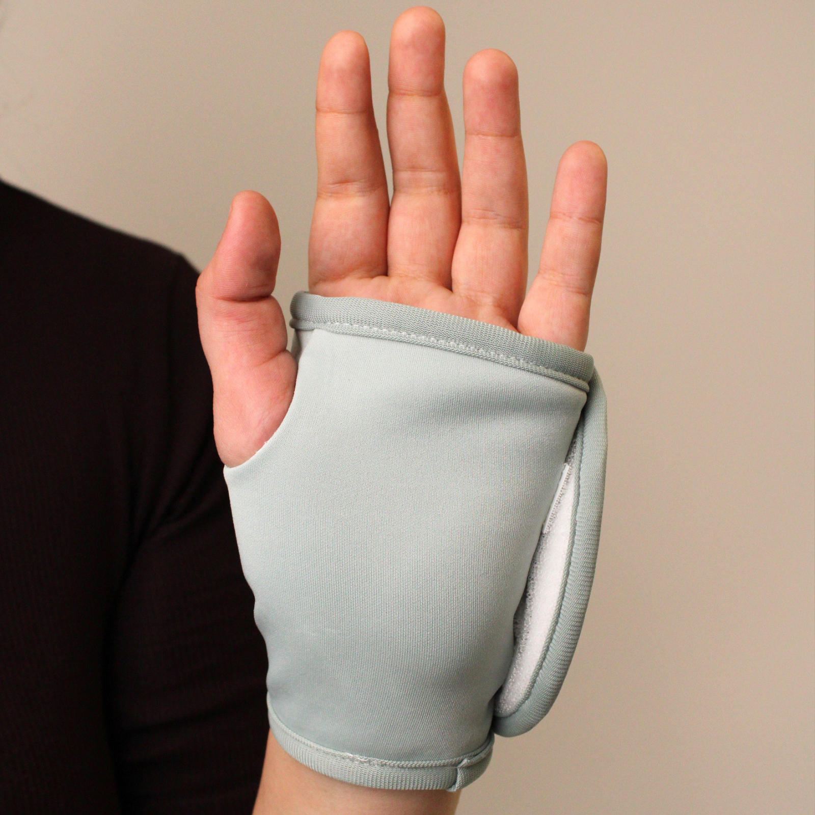 Handwrapsweb3.png