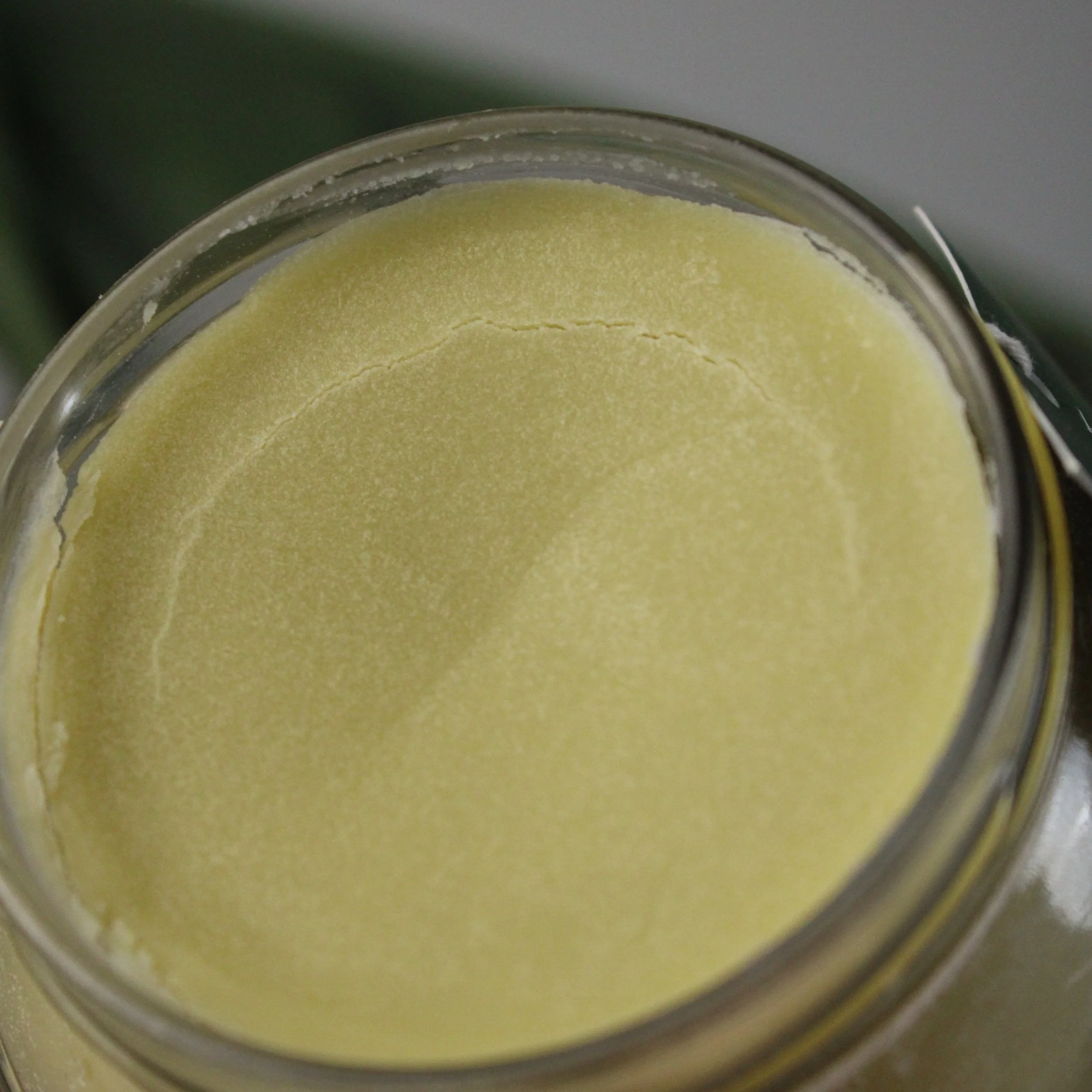 close_up_kawakawa_balm_honest_skincare.jpg