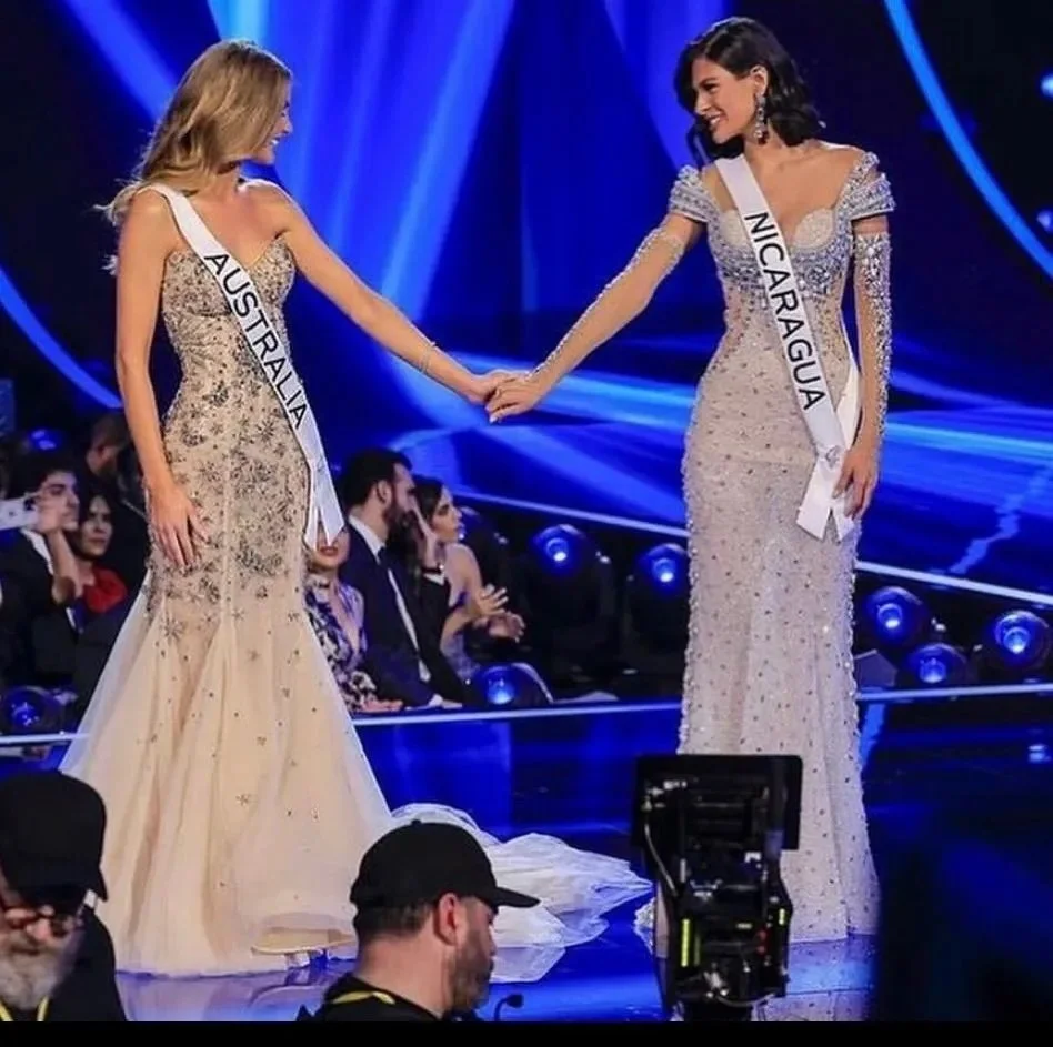 My heart stopping moment with Australia and Nicaragua in top 3 at Miss Universe. 