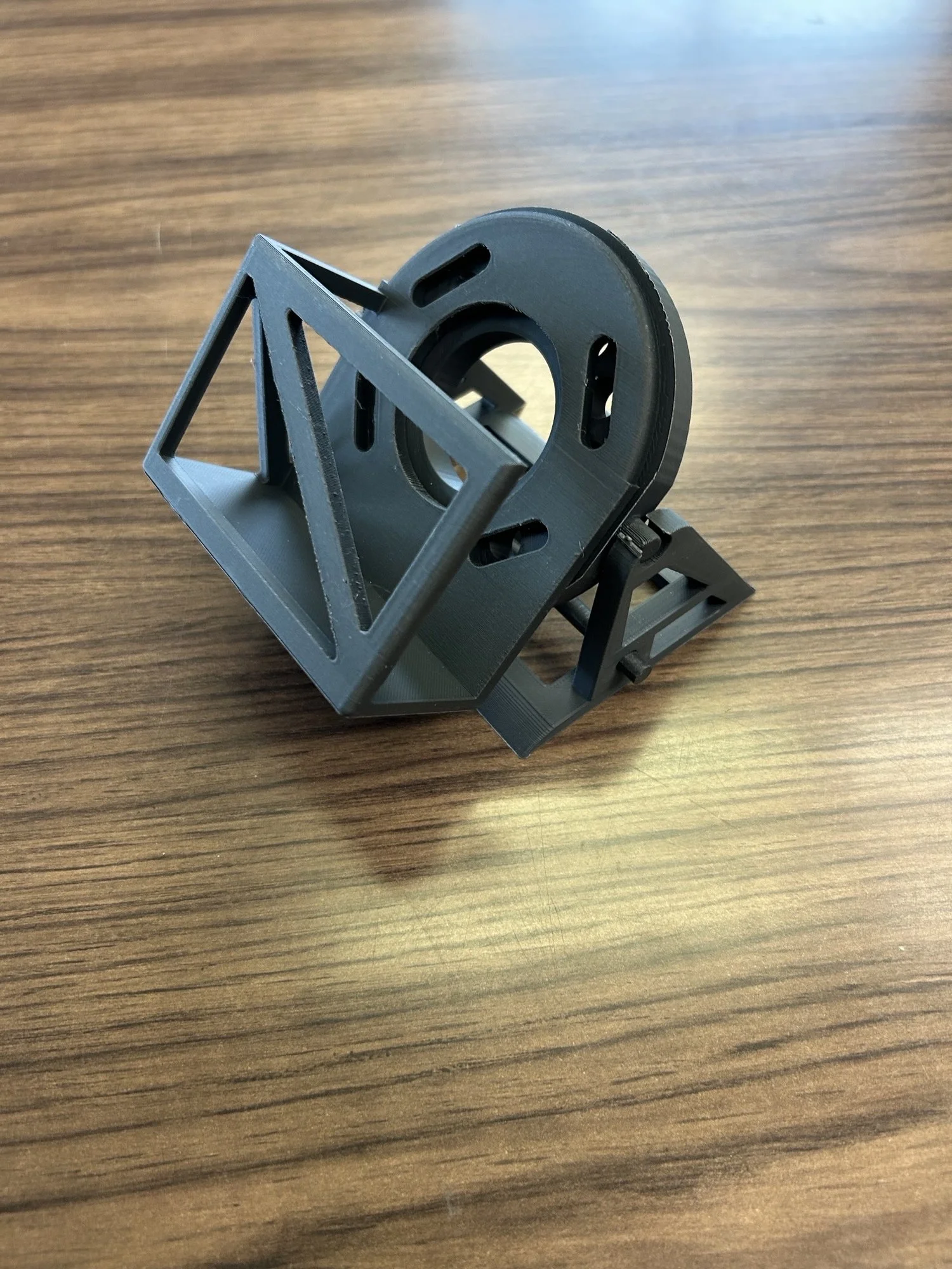 Omni-Directional Cell Plate