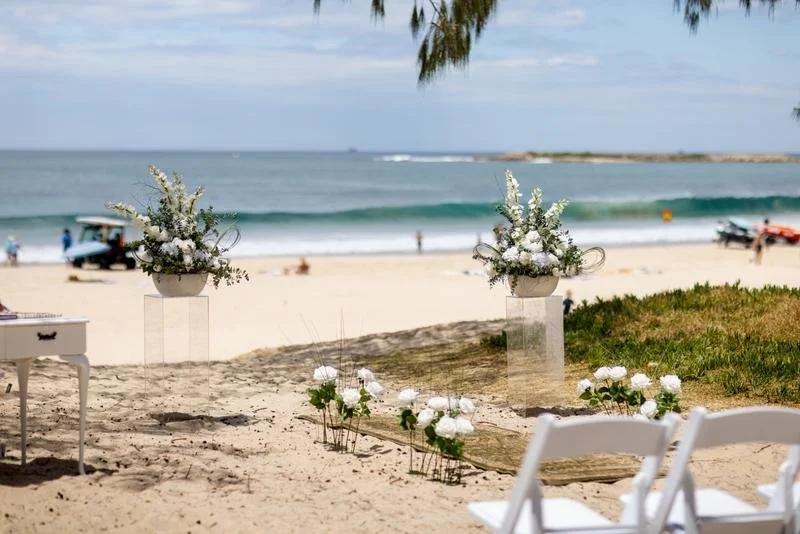Clear plinths and florals 2.jpg