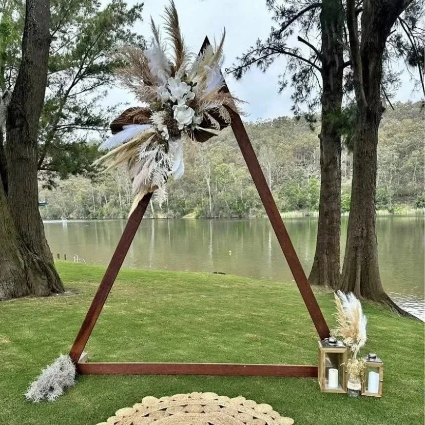 Apex Merbau Arbour