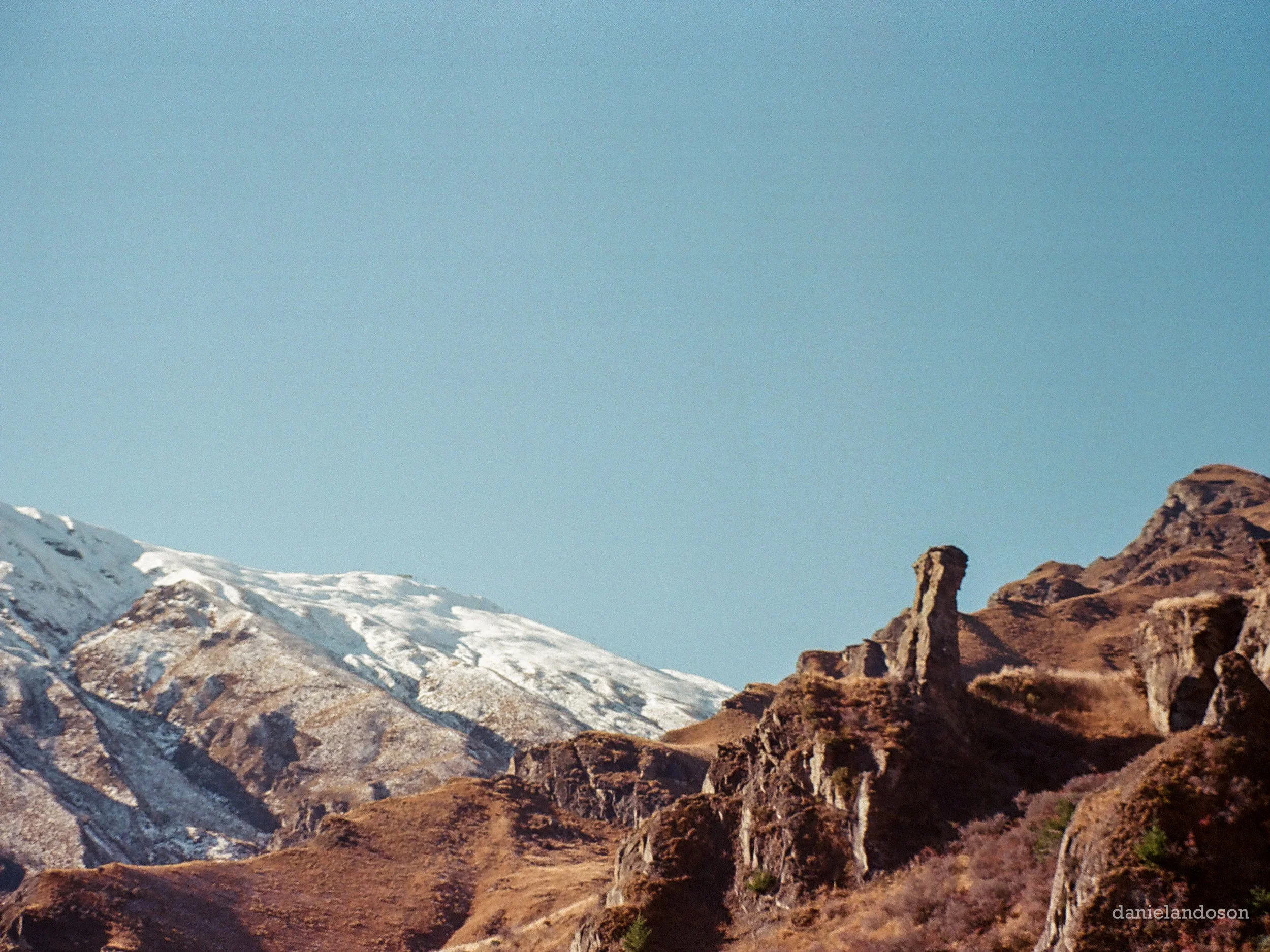 parallel, mountainous dichotomy