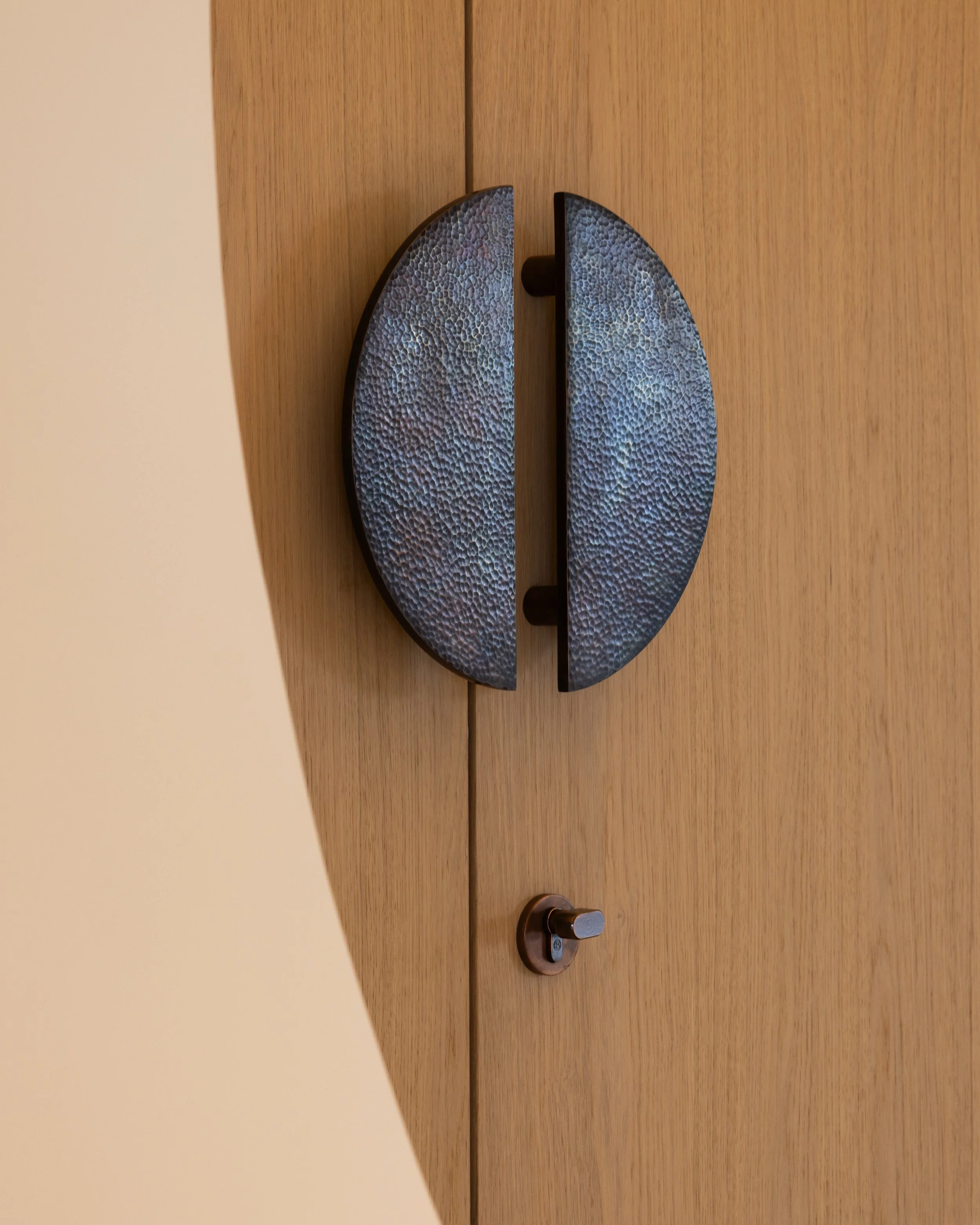 Nassim_Hill_Joao&Nu_Design_Finbarr_Fallon_09.jpg