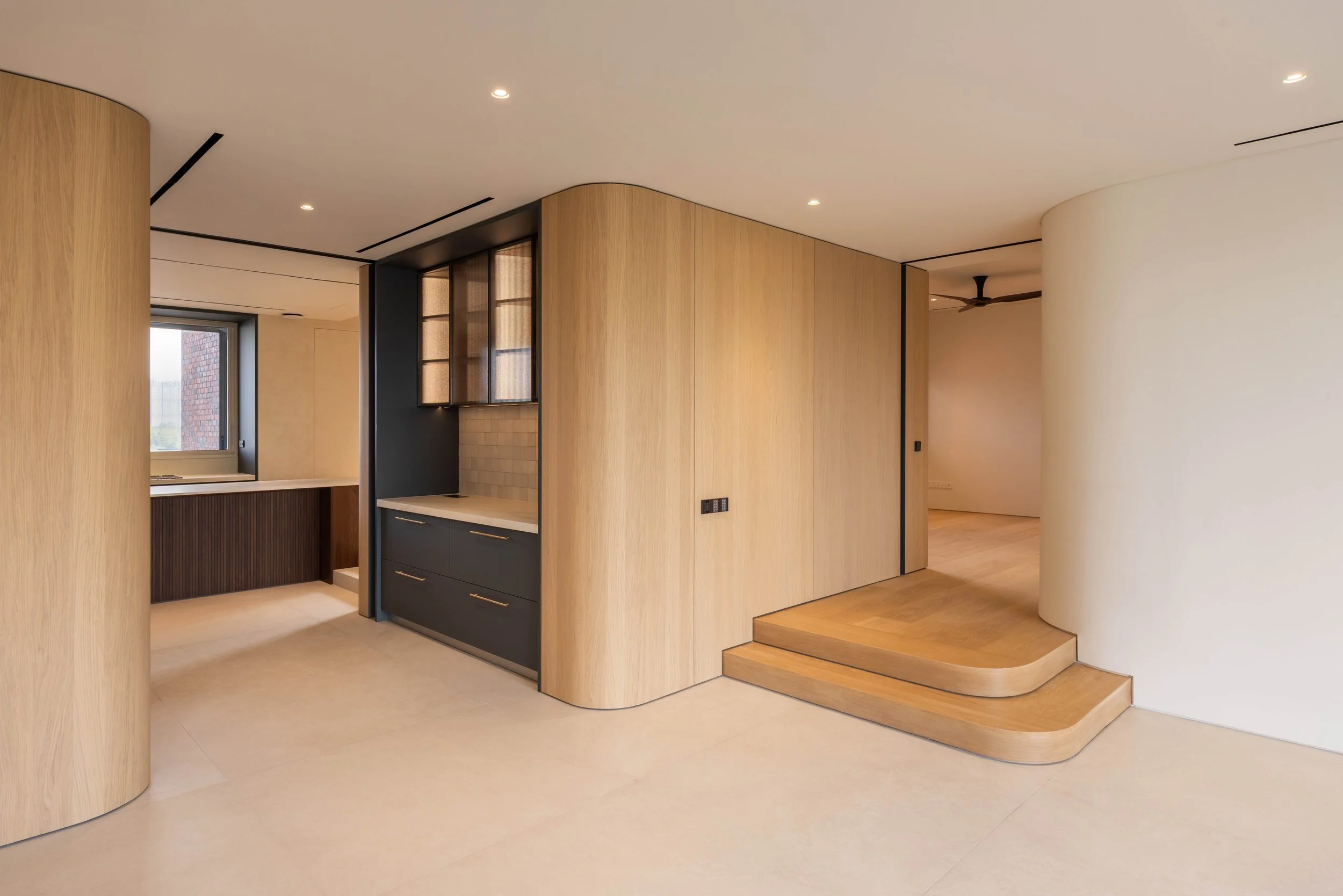 Nassim_Hill_Joao&Nu_Design_Finbarr_Fallon_03.jpg