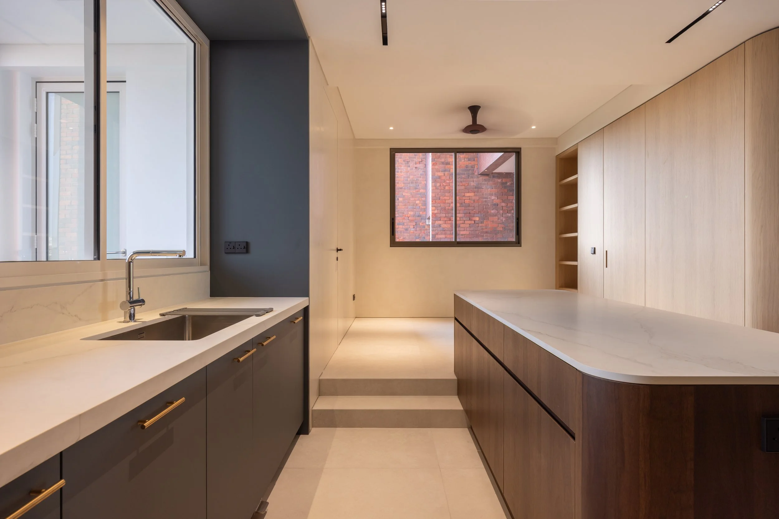 Nassim_Hill_Joao&Nu_Design_Finbarr_Fallon_19.jpg