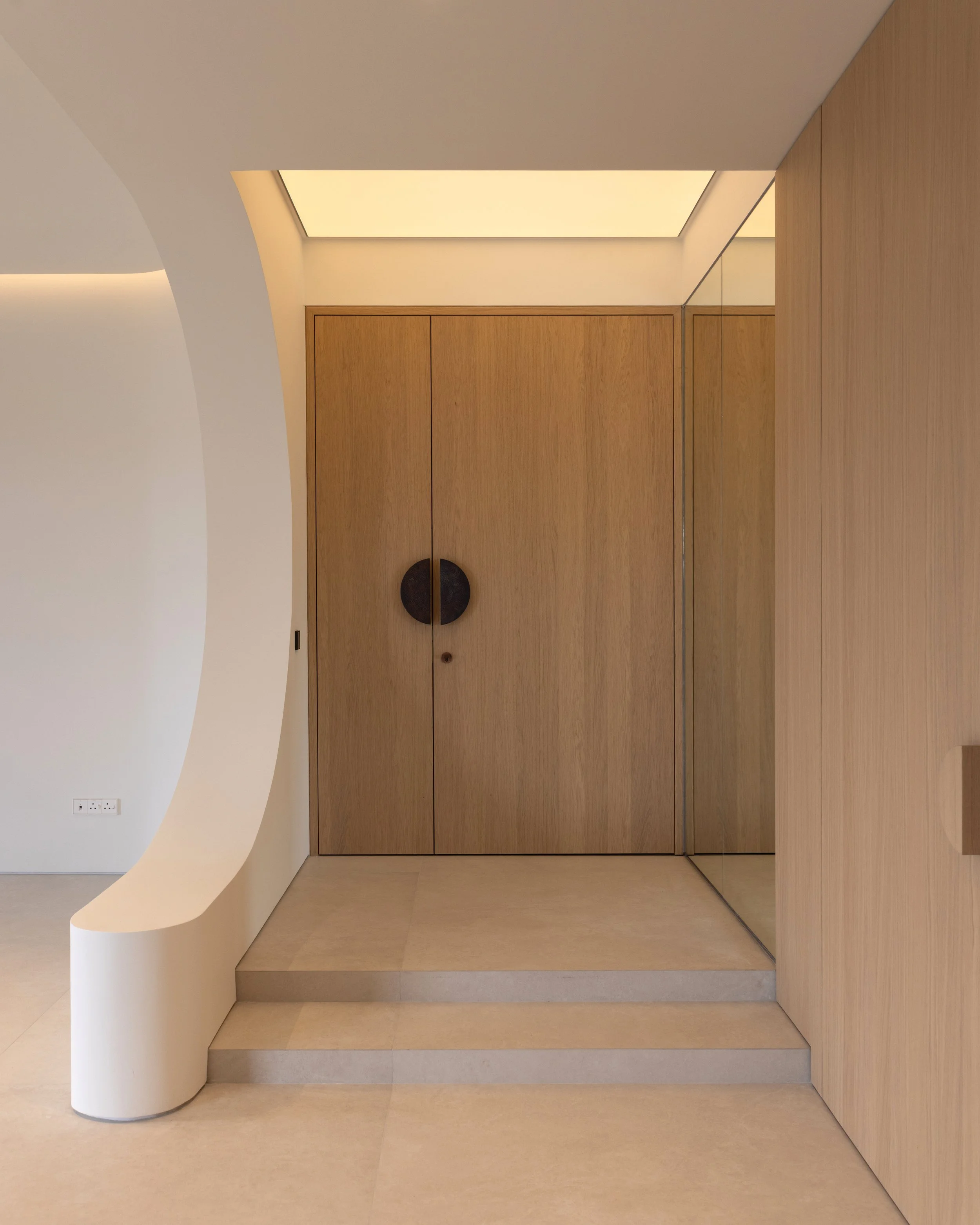 Nassim_Hill_Joao&Nu_Design_Finbarr_Fallon_08.jpg
