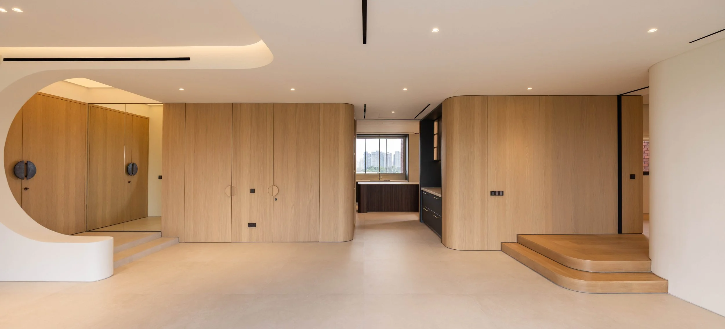Nassim_Hill_Joao&Nu_Design_Finbarr_Fallon_01_cropped.jpg