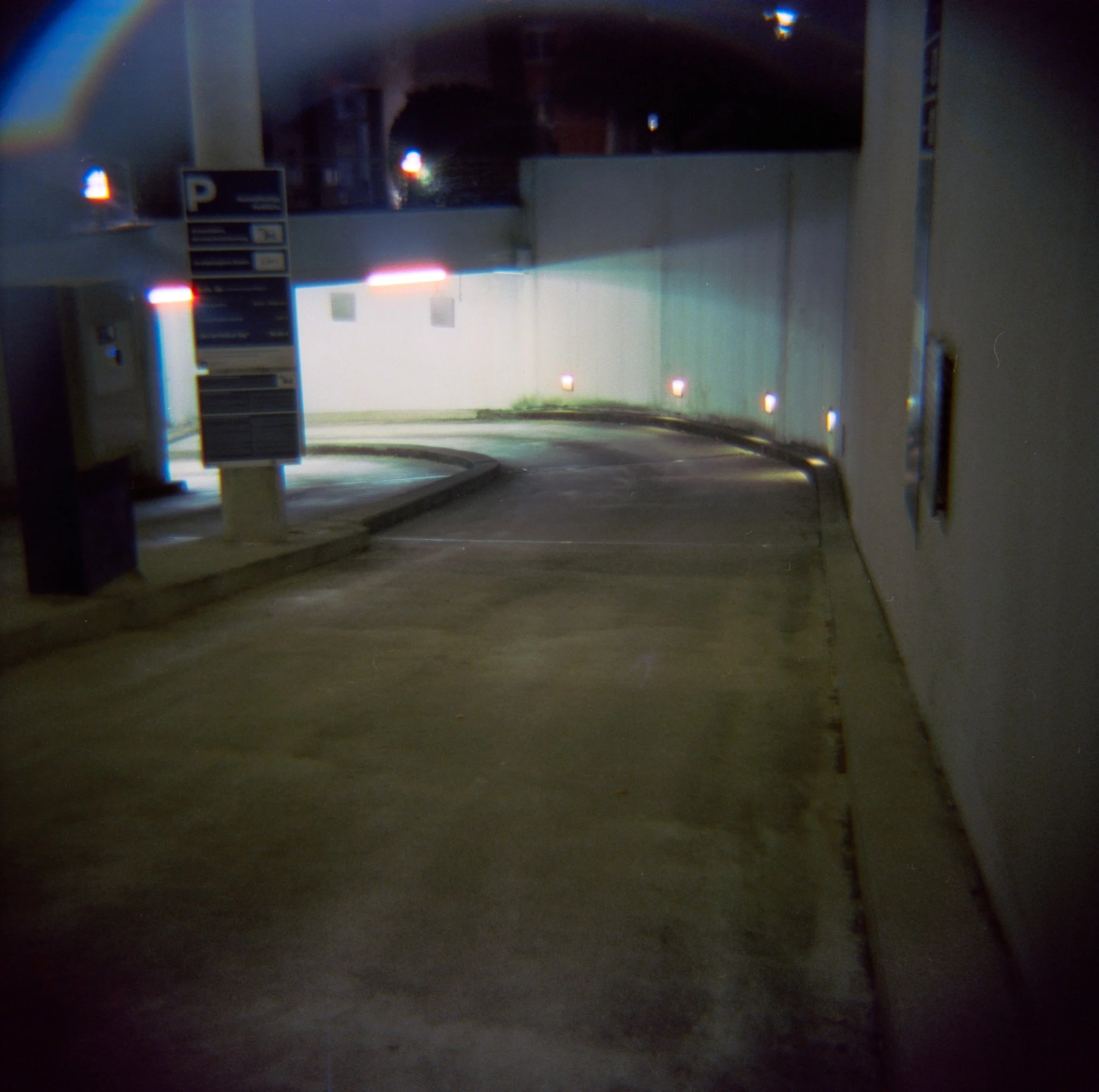 33_2026_DianaF+_CineStill800T-9.jpg