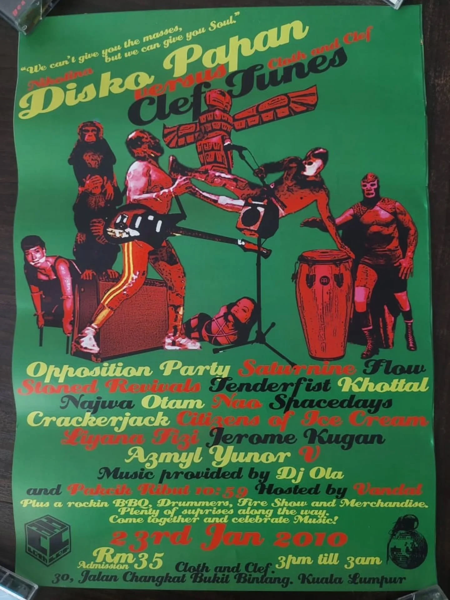 MANDELA EFFECT: Daryl Goh sent me this pic of a flyer for a gig in KL a lifetime ago. What a cool poster and lineup! I honestly don't remember it. He joked that it's exactly how it should be remembered. 😅 Good times.