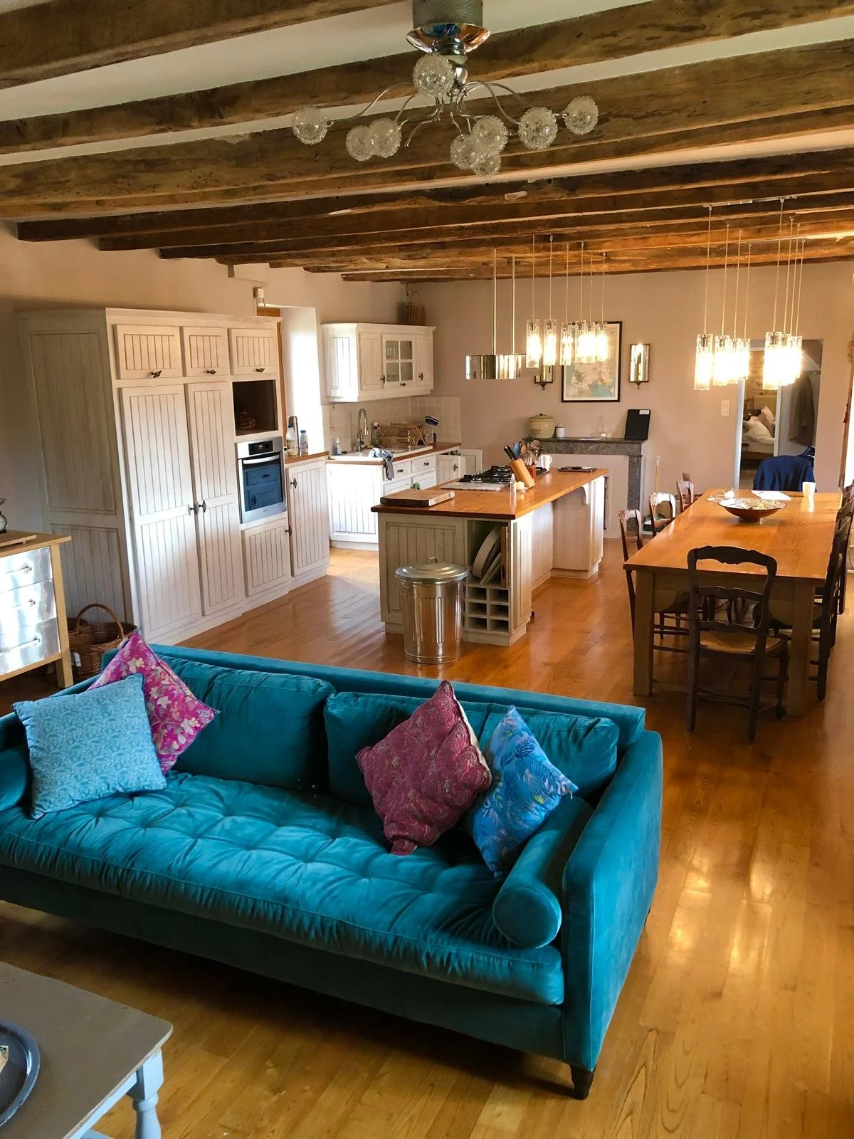 Sitting room / kitchen