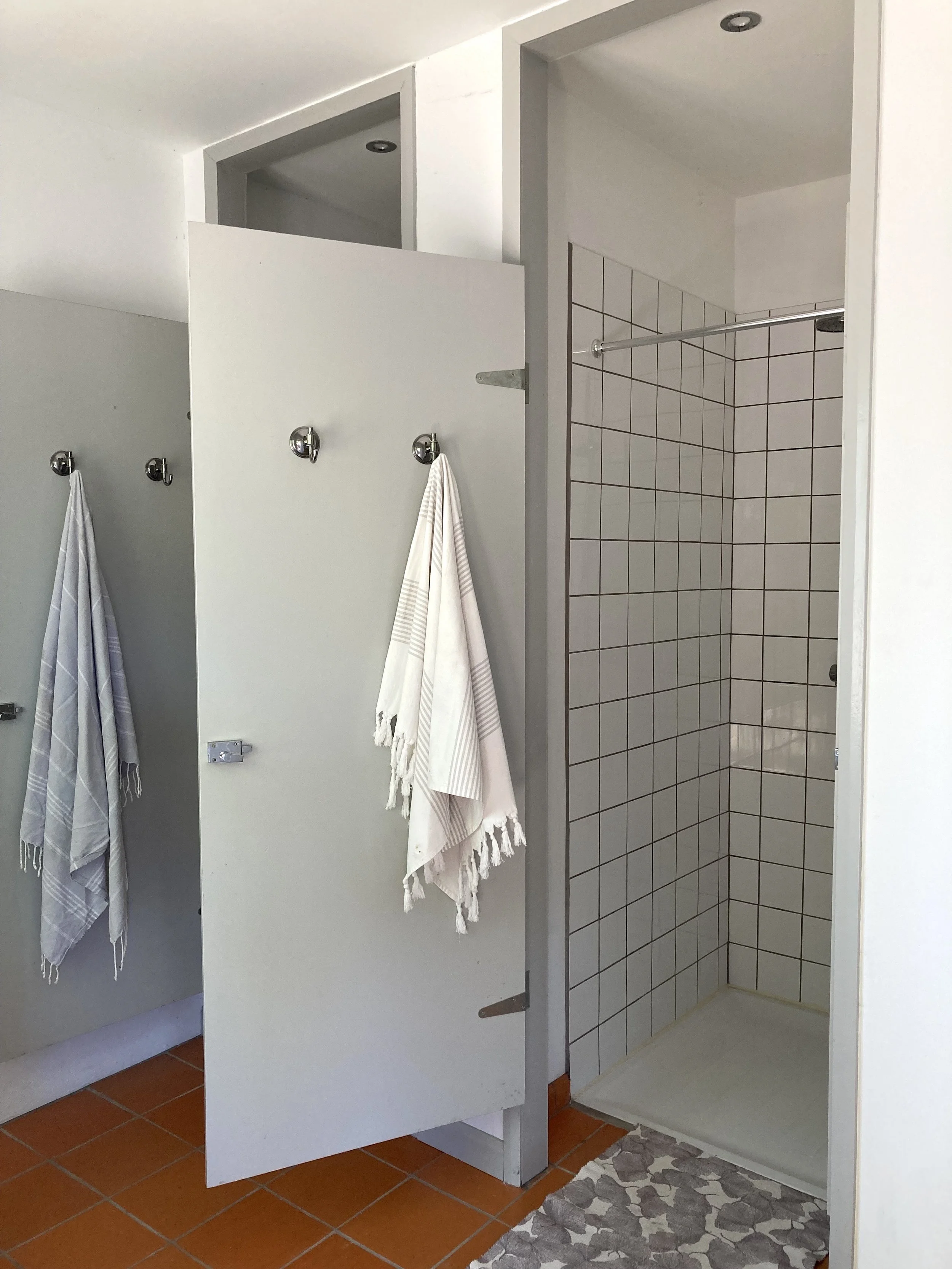 Lakeside Showers