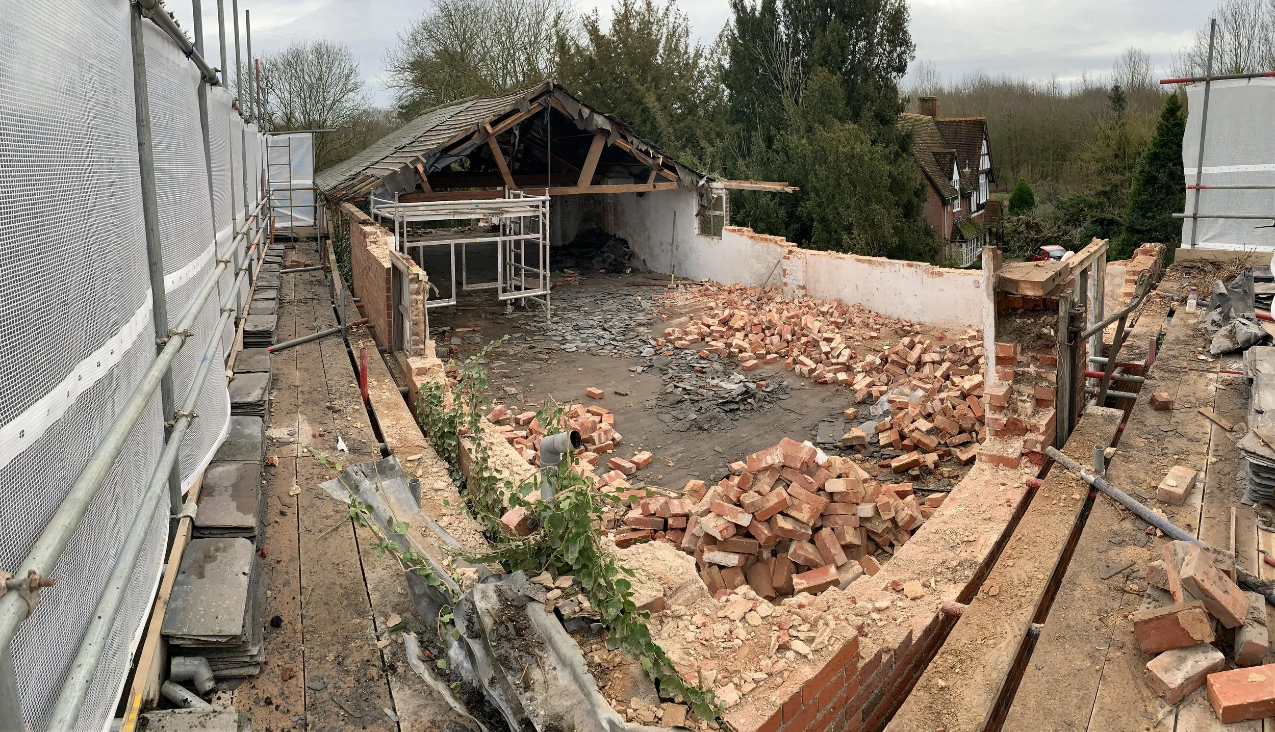 old-maltings-bedford-road-structural-demolition-phase-07.jpeg