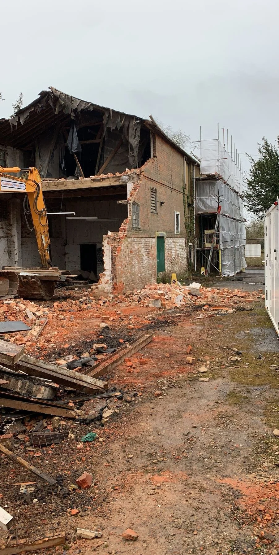 old-maltings-bedford-road-site-clearance-progress-12.JPG