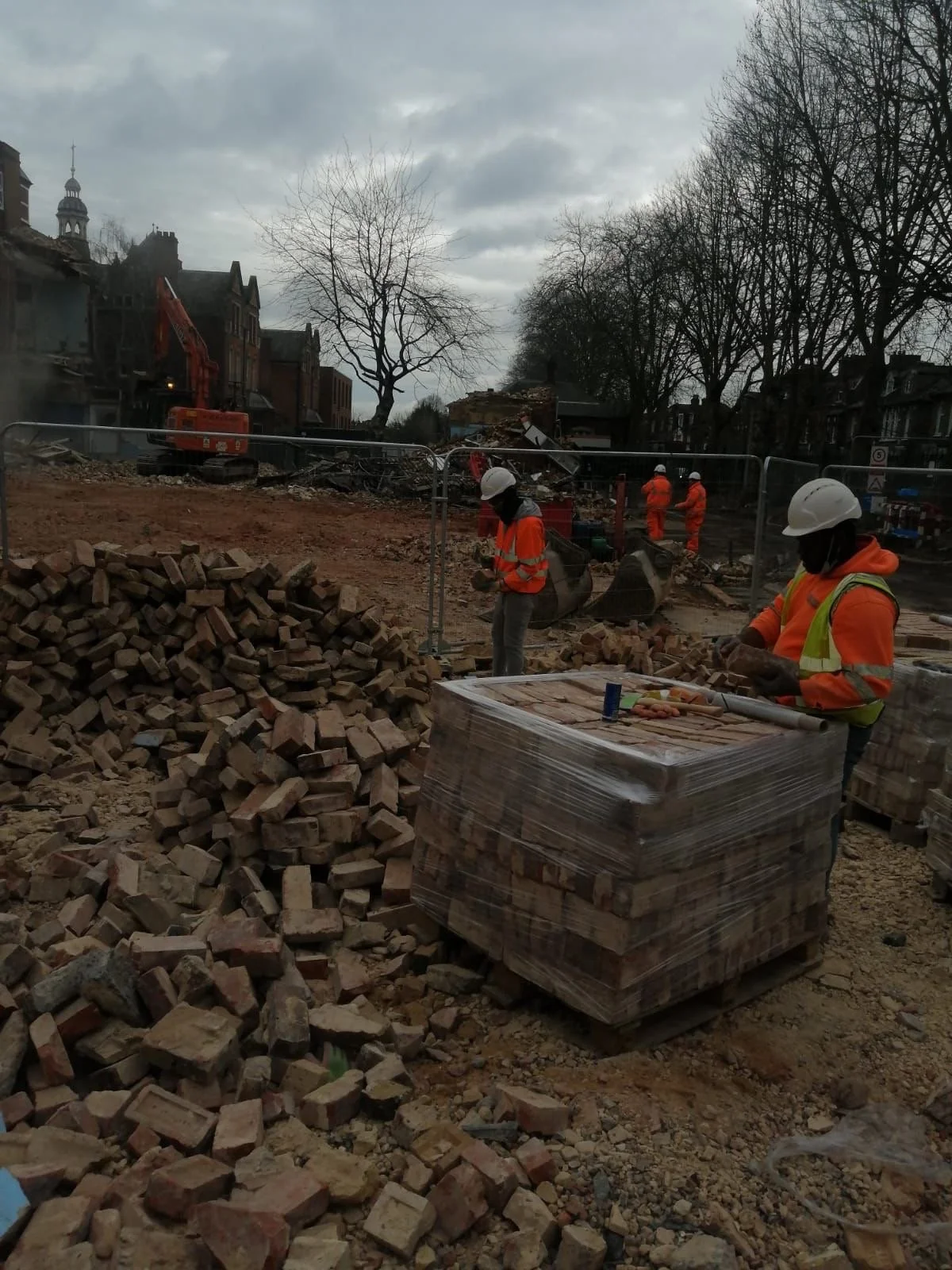 dulwich-hospital-salvaged-stock-bricks-stacking-03.JPG