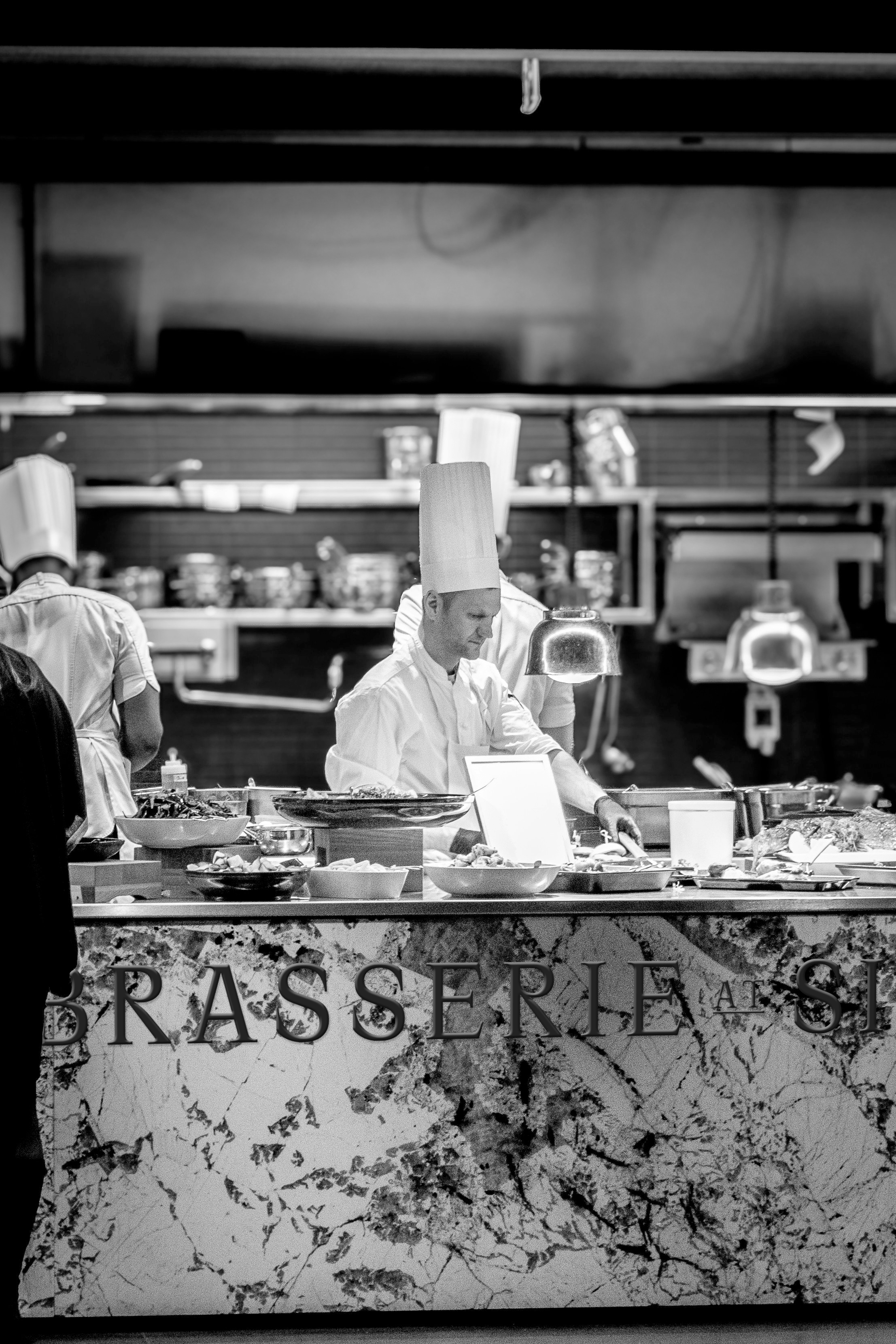 BrasserieAtSixFront.png
