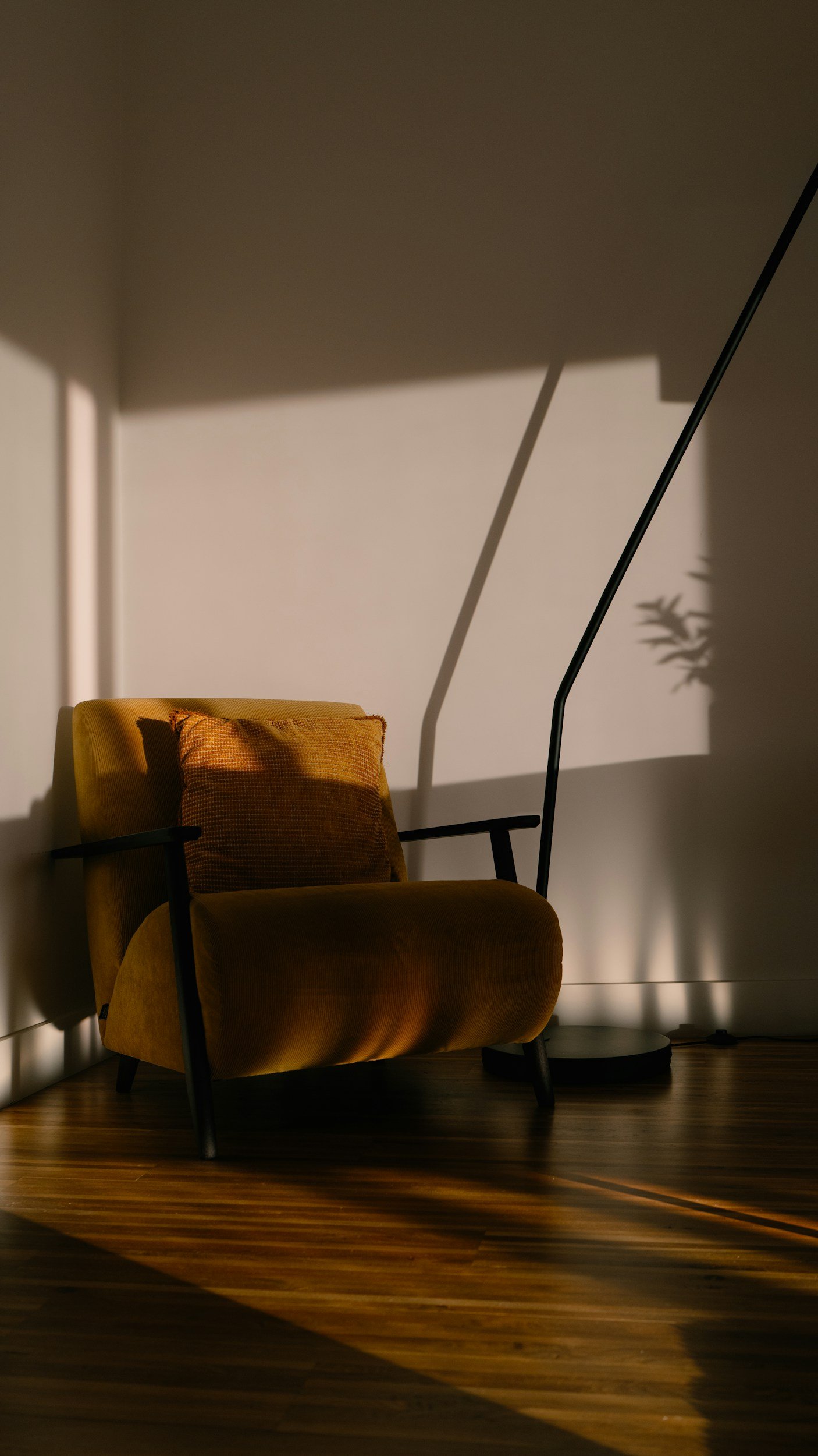 What’s the difference between a counsellor, a therapist, a psychotherapist, a psychologist and a psychiatrist?