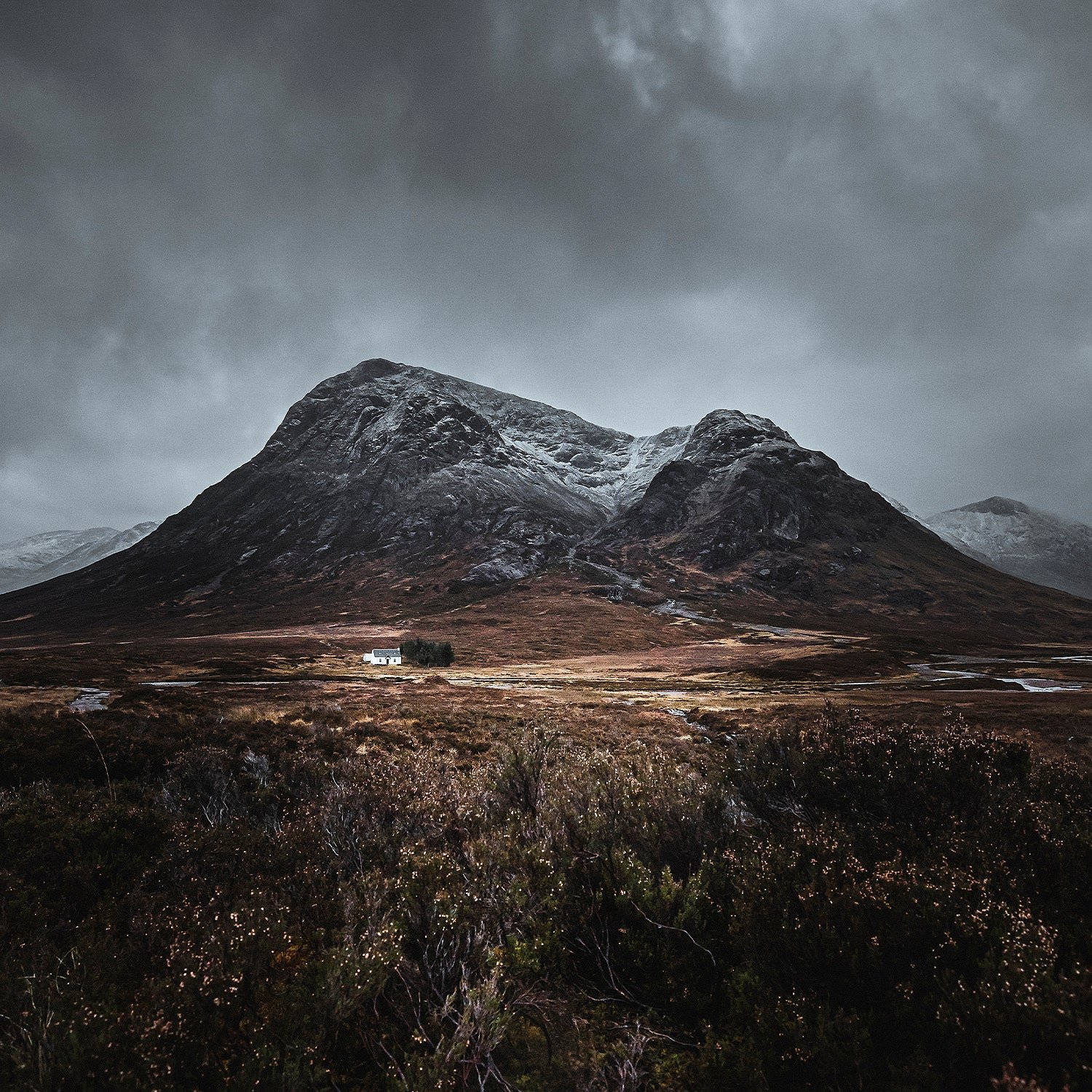 StobDearg-Vertical.jpg