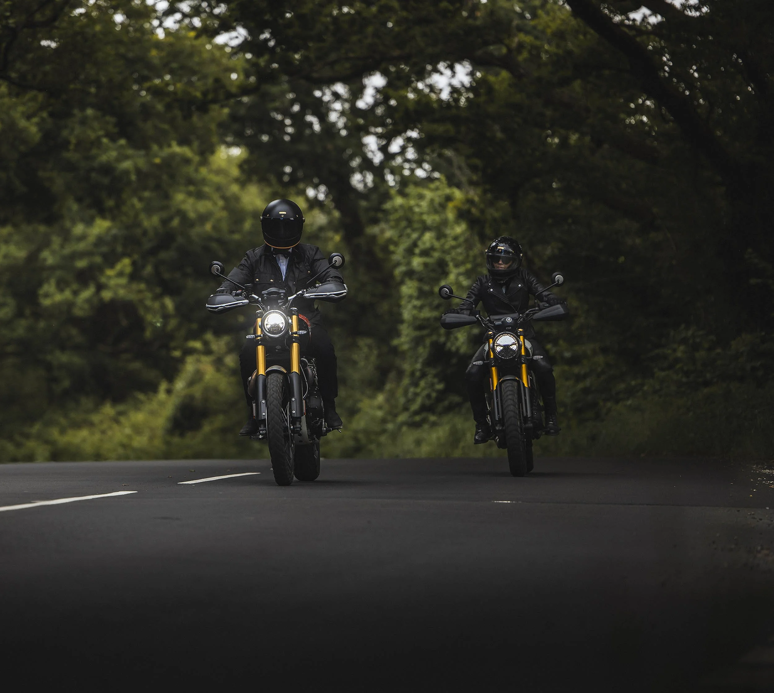 Victorian Pendleton & Louis Tinsley - Triumph Motorbikes