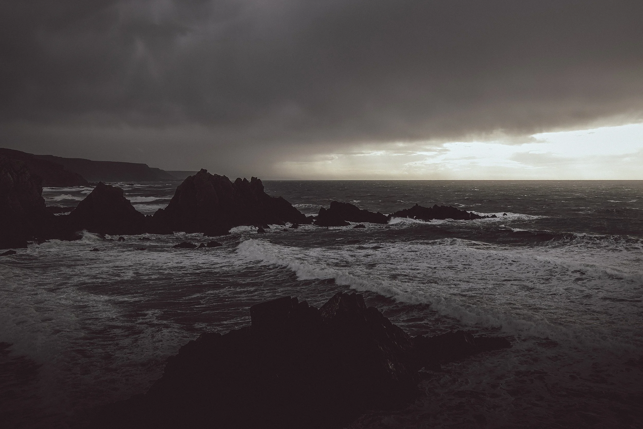 Incoming | Hartland Quay