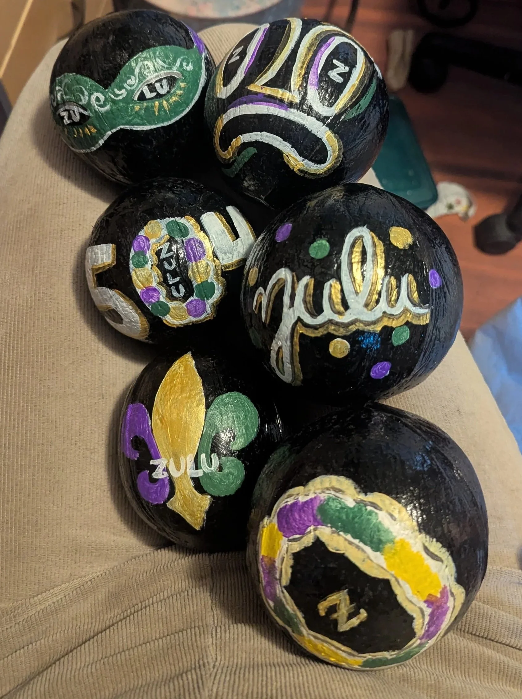 Zulu Coconuts - Black
Acrylic on coconut
4"x4"
2026