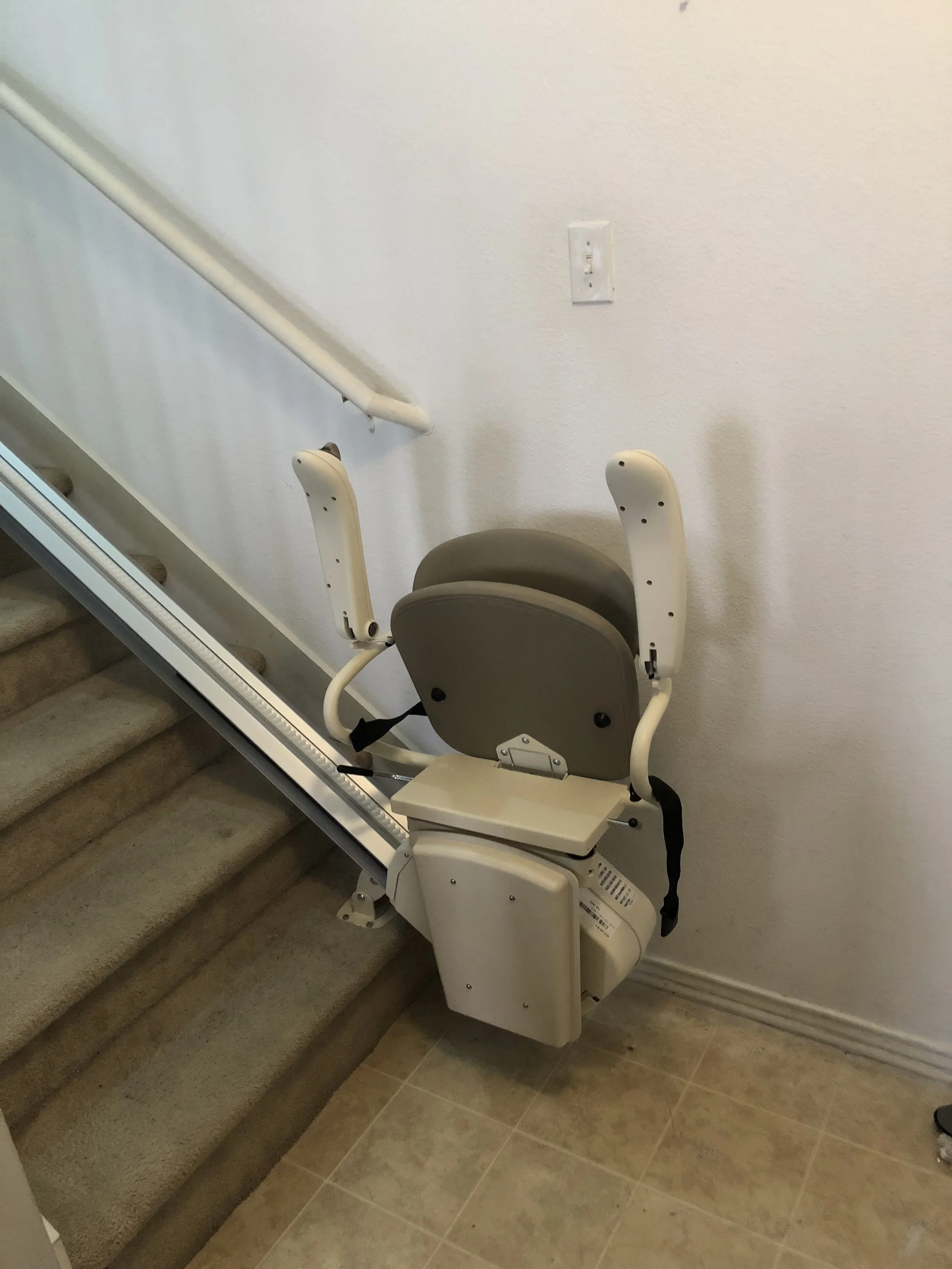Stair chair close up.jpeg