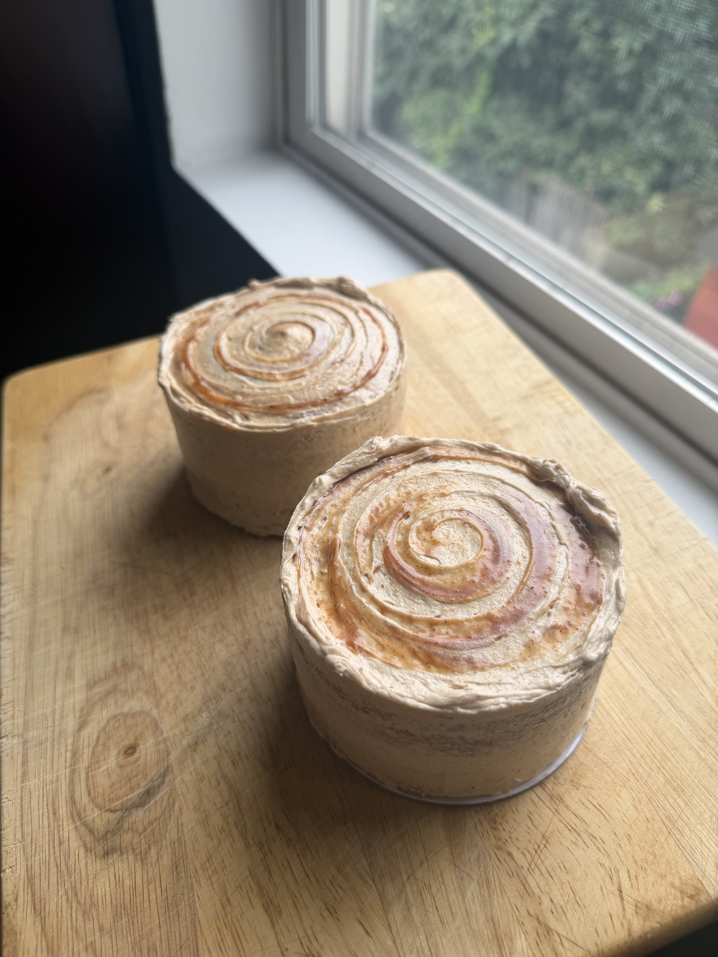4" Seasonal Layer Cake- Spiced Caramel 10/19