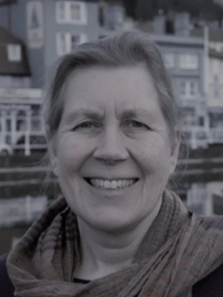 Cllr Julia Hilton