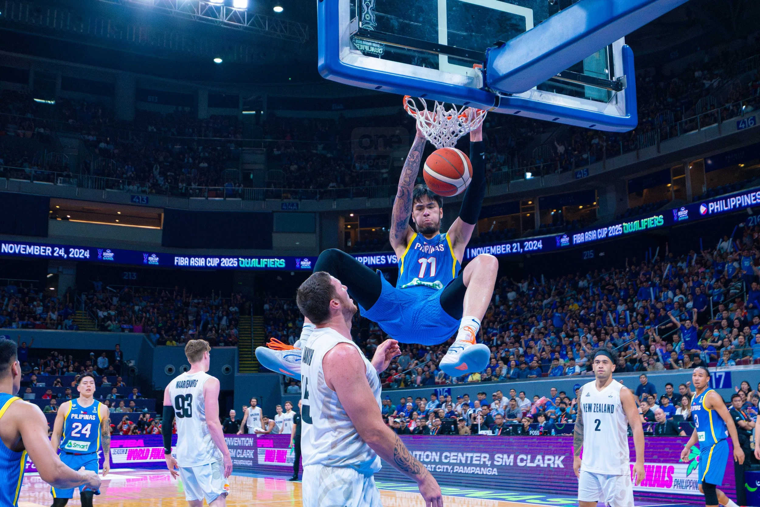 Big Man Slam from Kai Sotto.jpg