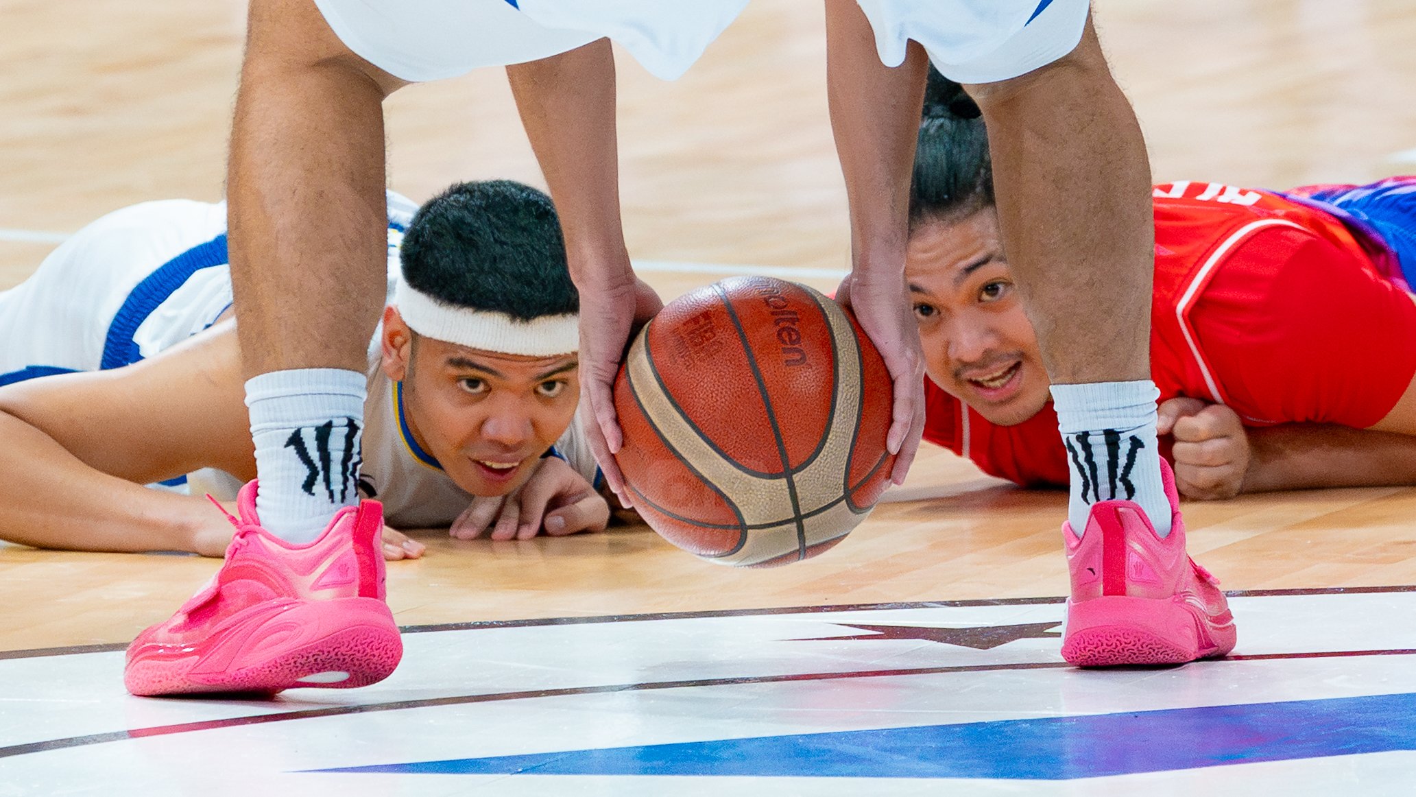 Eyes on the ball.jpg