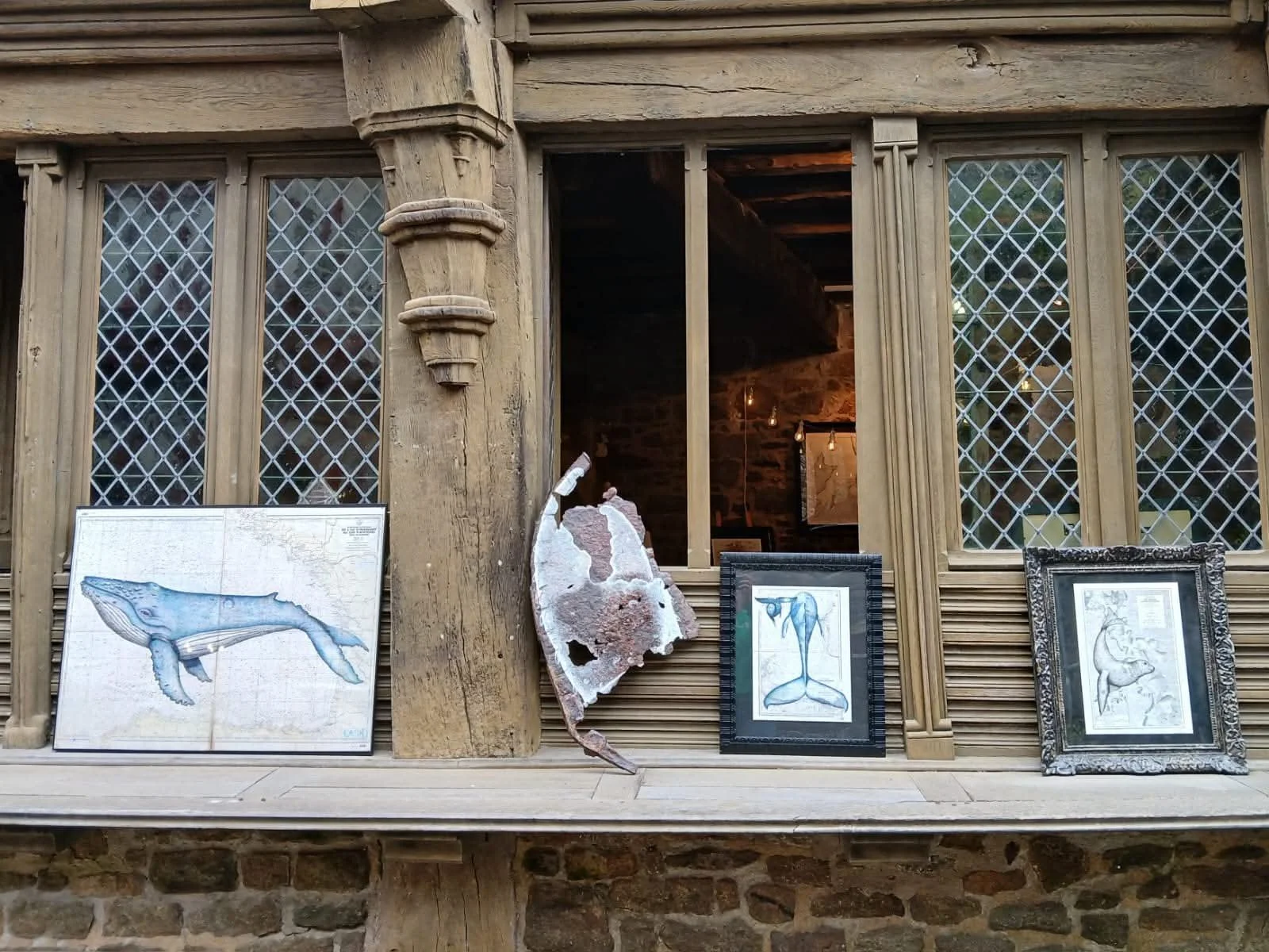 claire-hemmi-cash-maison-du-gouverneur-dinan-marins-dart-3.jpeg