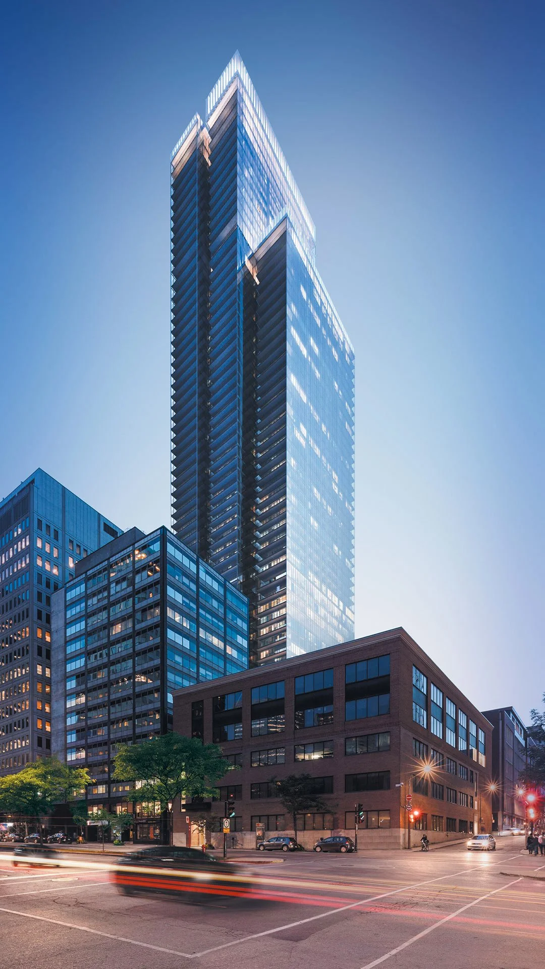 Tour résidentielle Square Phillips offrant des condos à louer au centre-ville de Montréal avec vues sur la ville.
