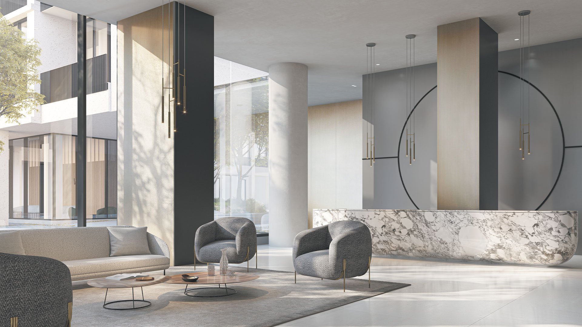 Intérieur d'une salle de réception ou lobby avec des fauteuils gris, une table basse, un comptoir en marbre blanc et des décorations modernes, grandes fenêtres laissant entrer beaucoup de lumière naturelle