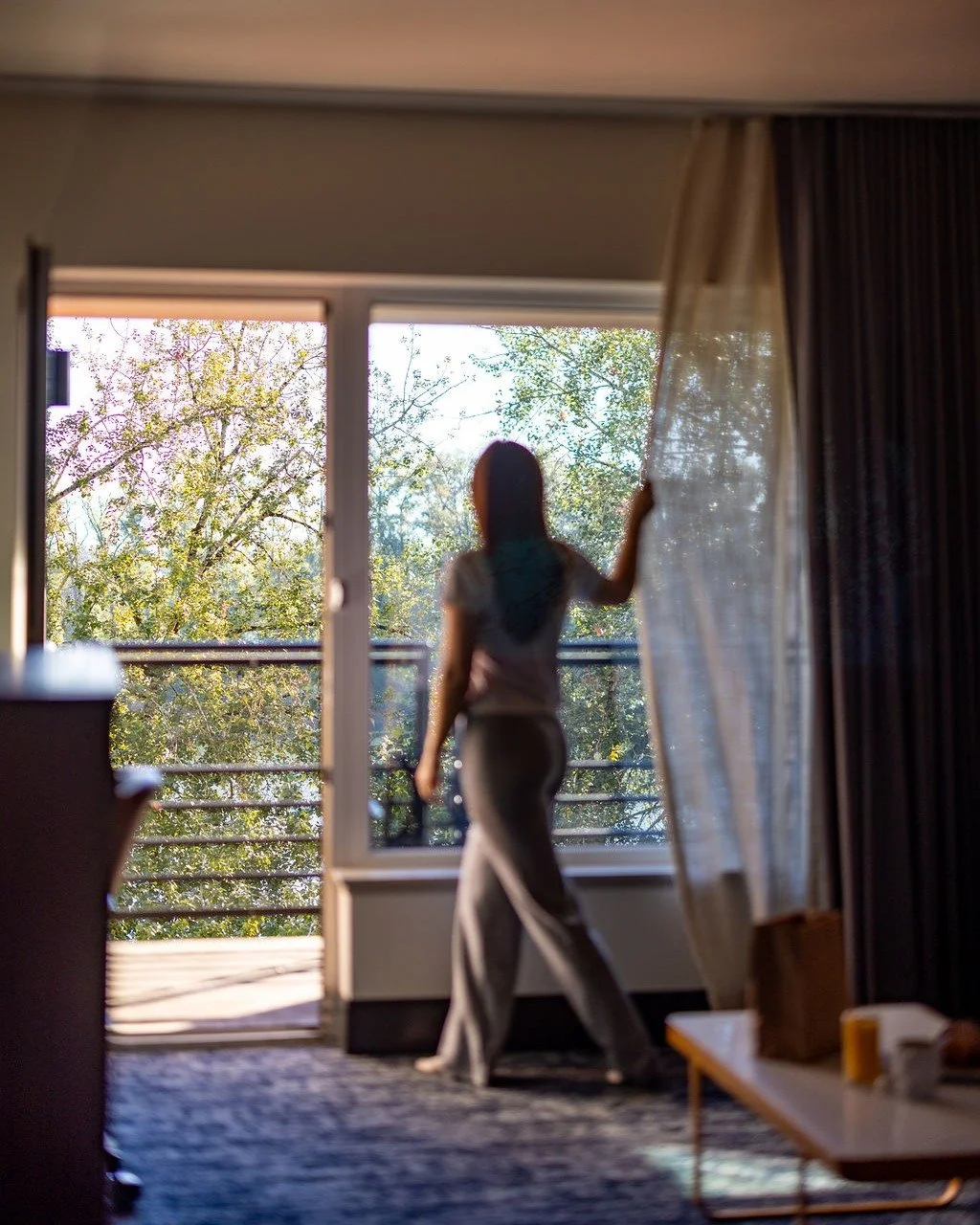 Mornings are better by the river.
ㅤ
Fresh brewed coffee, water views, and nowhere to rush off to.