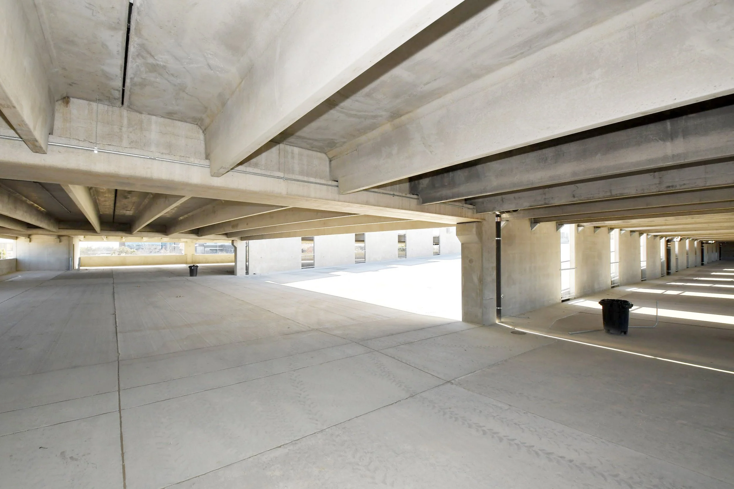 Interior - 02