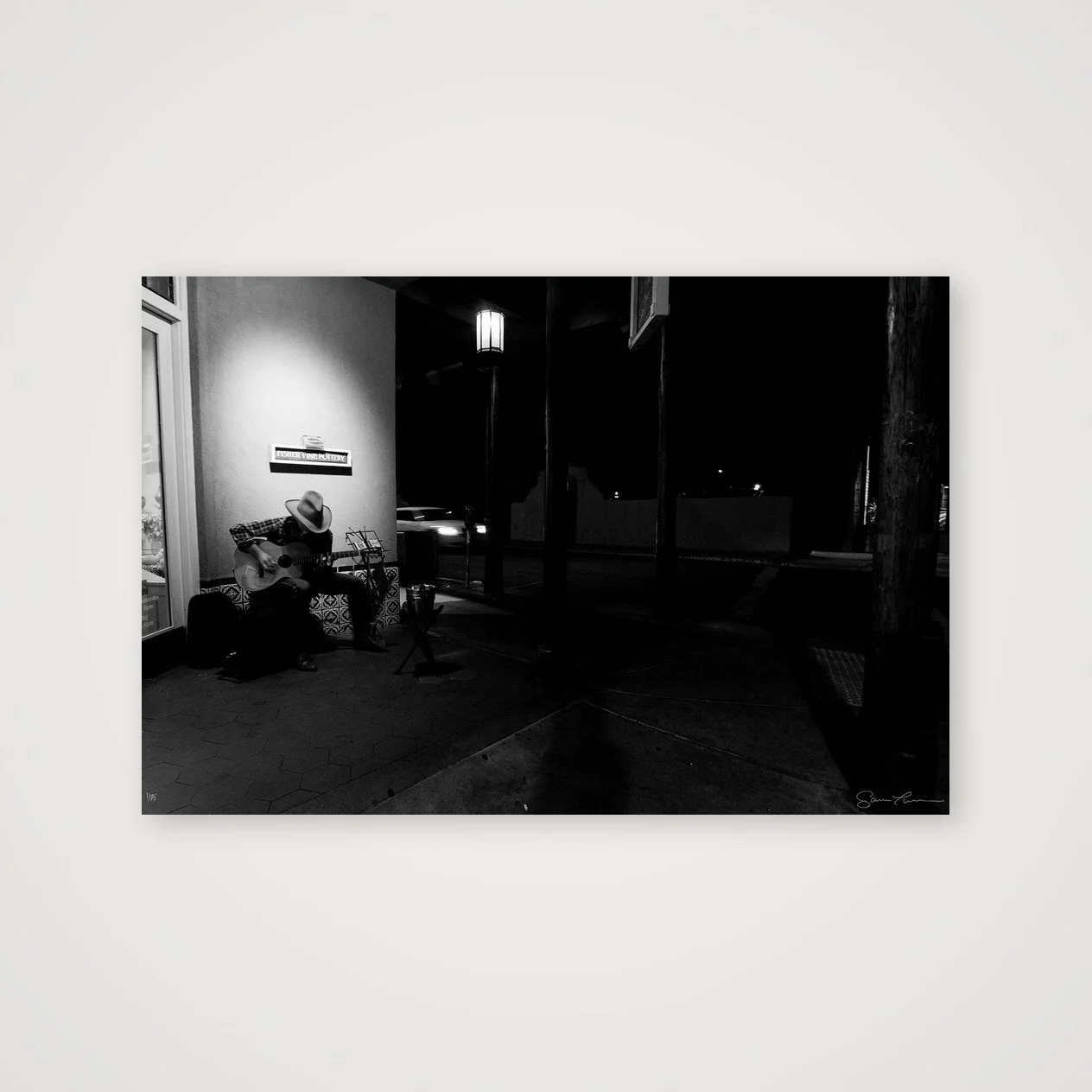 shot_table_bae253ef_9b3511dc.jpg