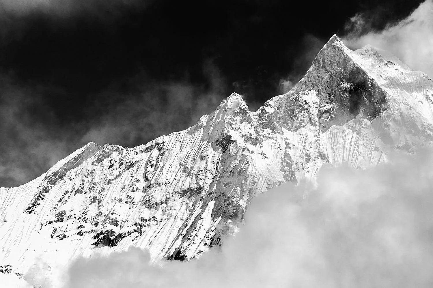Machapuchare - B&W
