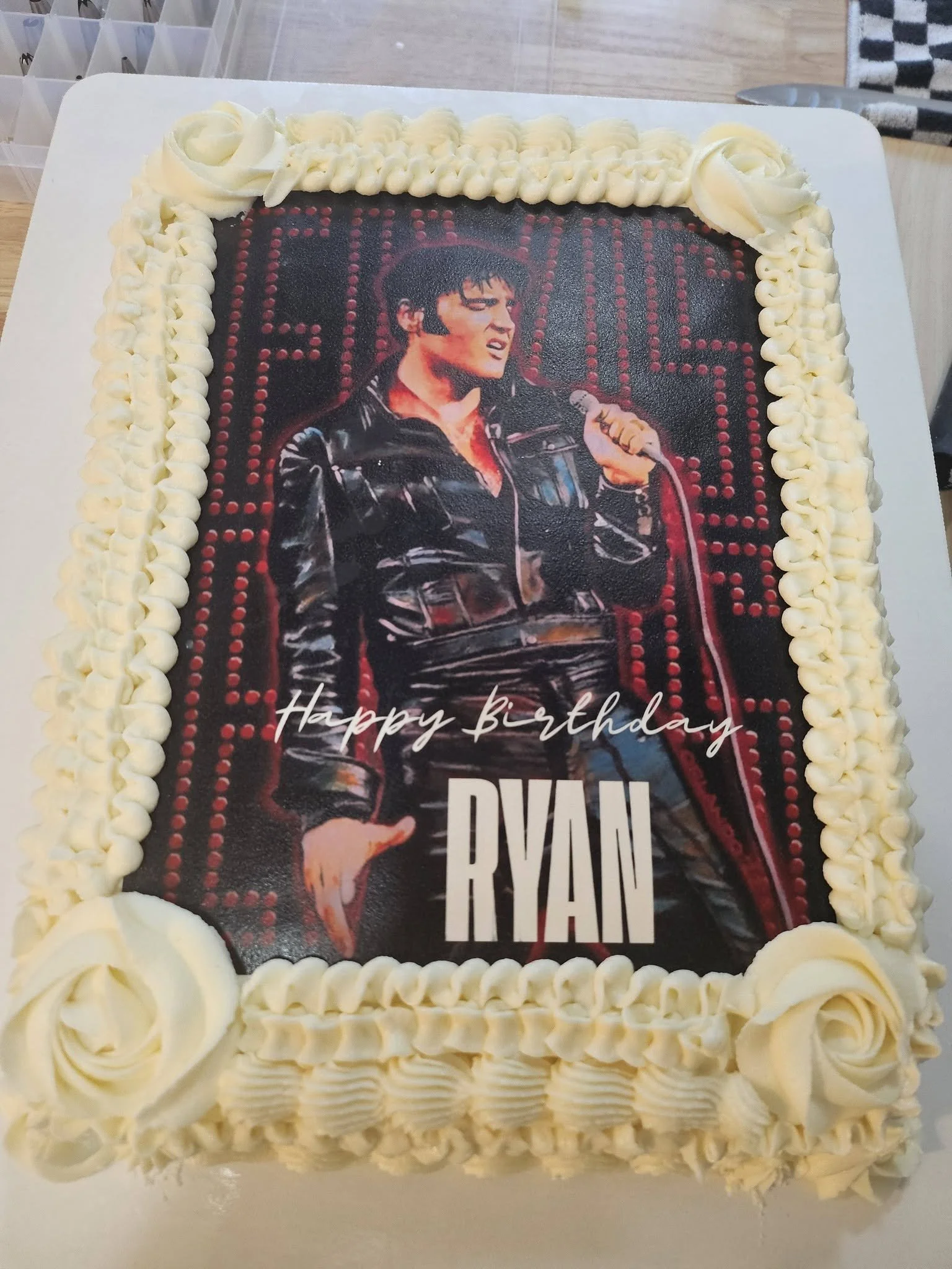 Elvis.jpg