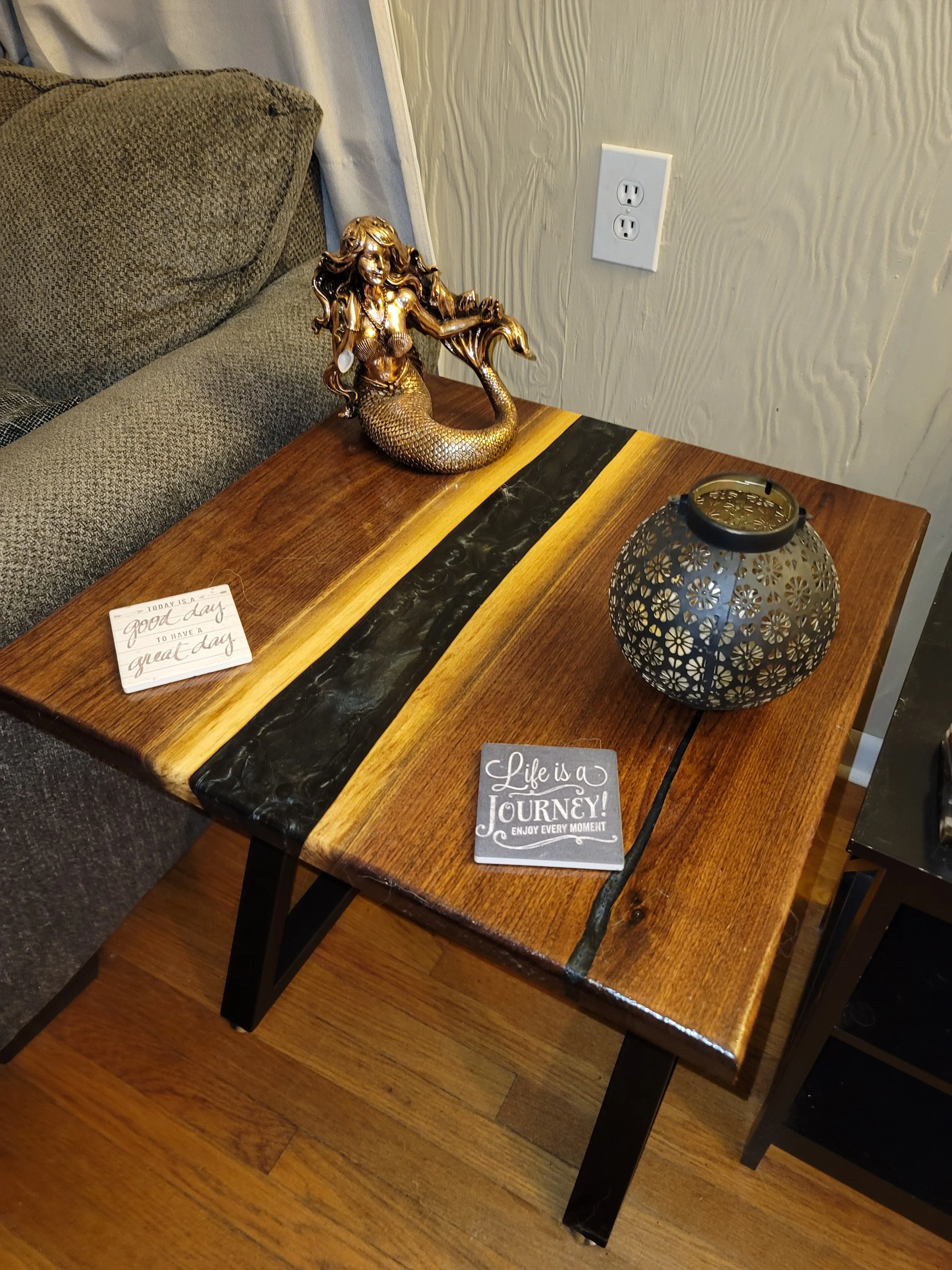 End Table.jpg
