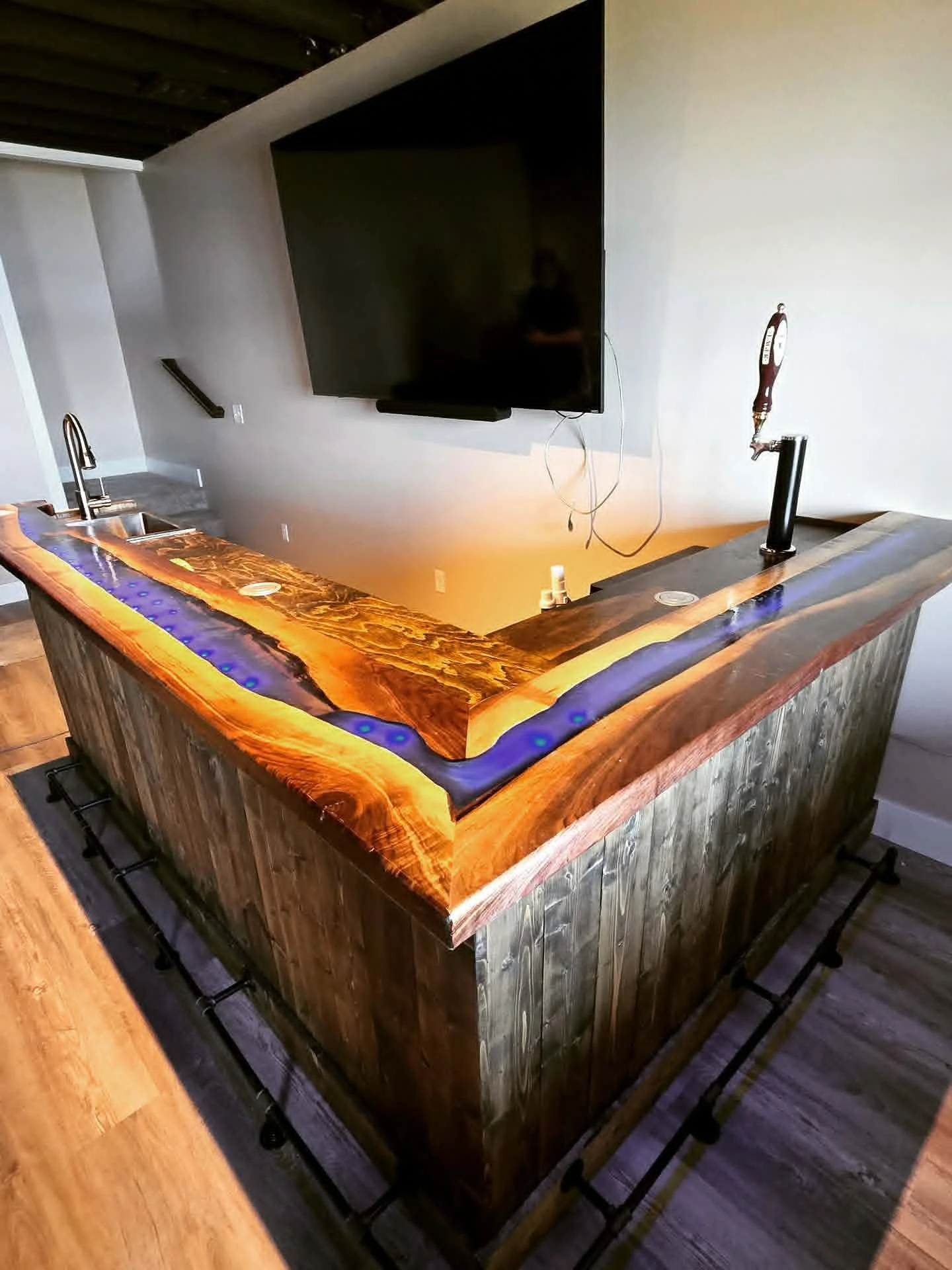 Epoxy 3.jpg