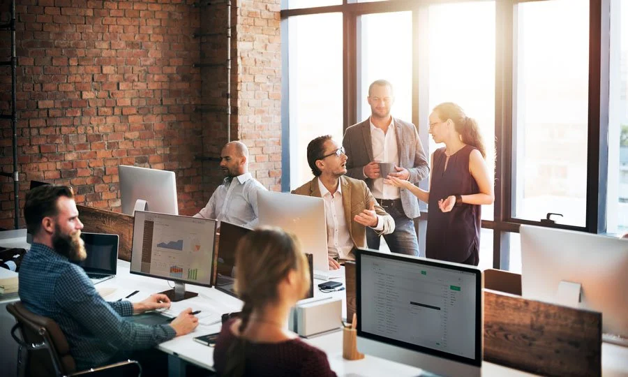 Creating a Culture of Awesomeness: How Smart Leaders in IT Companies Lead their Teams During Uncertain Times