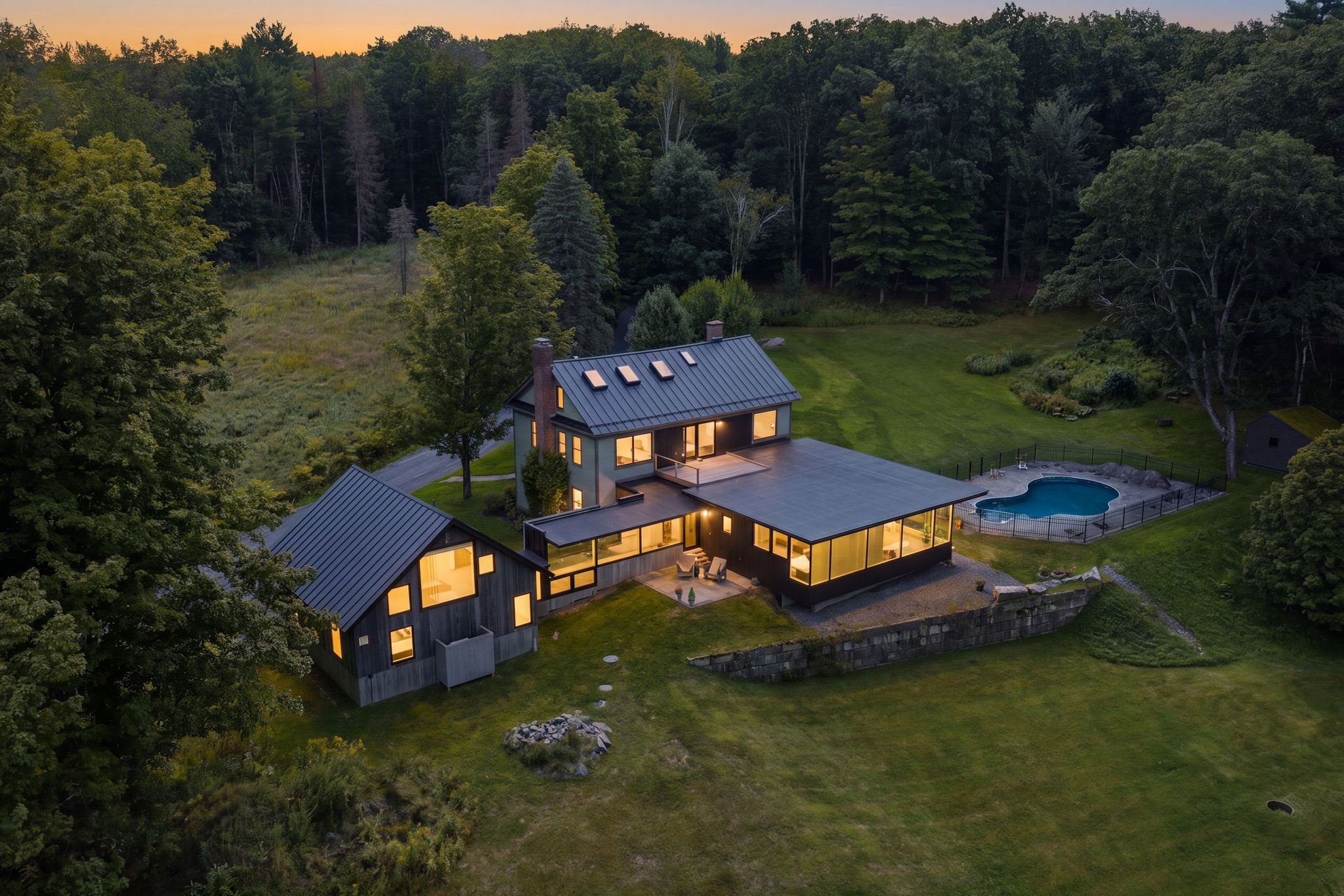 28 Loomis Rd Lebanon NH 58 - AI twilight.jpg