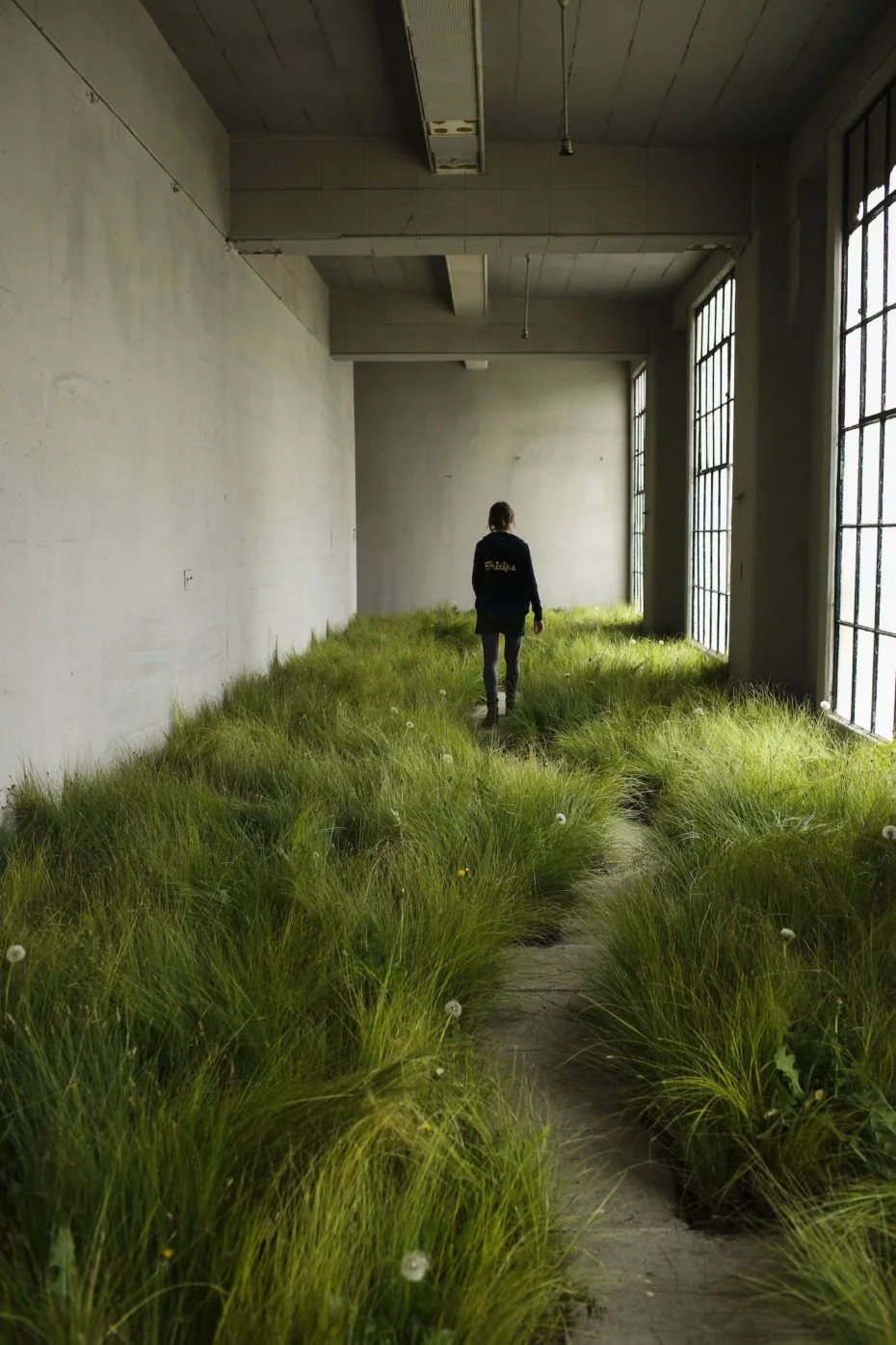 How Scent Can Bring the Outside In, Even from Your Couch