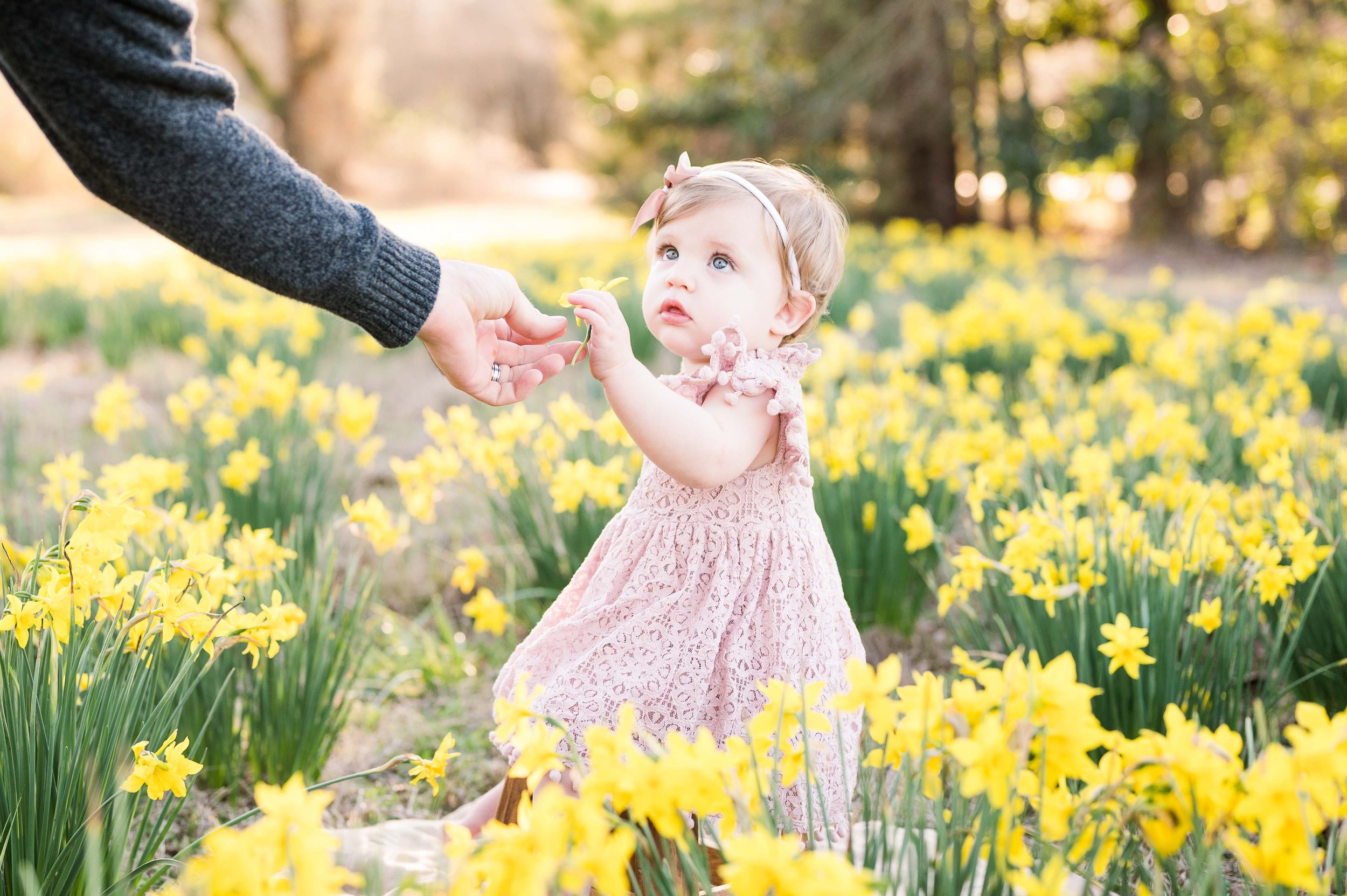 Grow closer to God with scripture-based prayer. Grow your faith journey. Pray for your husband and fight for your marriage. Change your marriage with prayer.