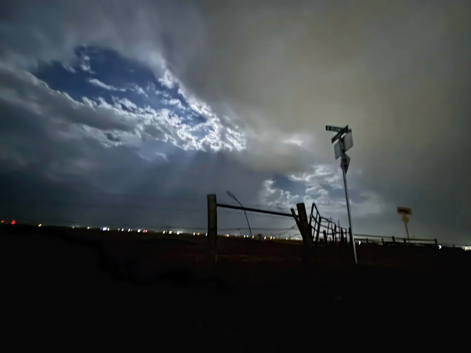 Dryline_MoonBreak_24x18_CANVAS_web.jpg