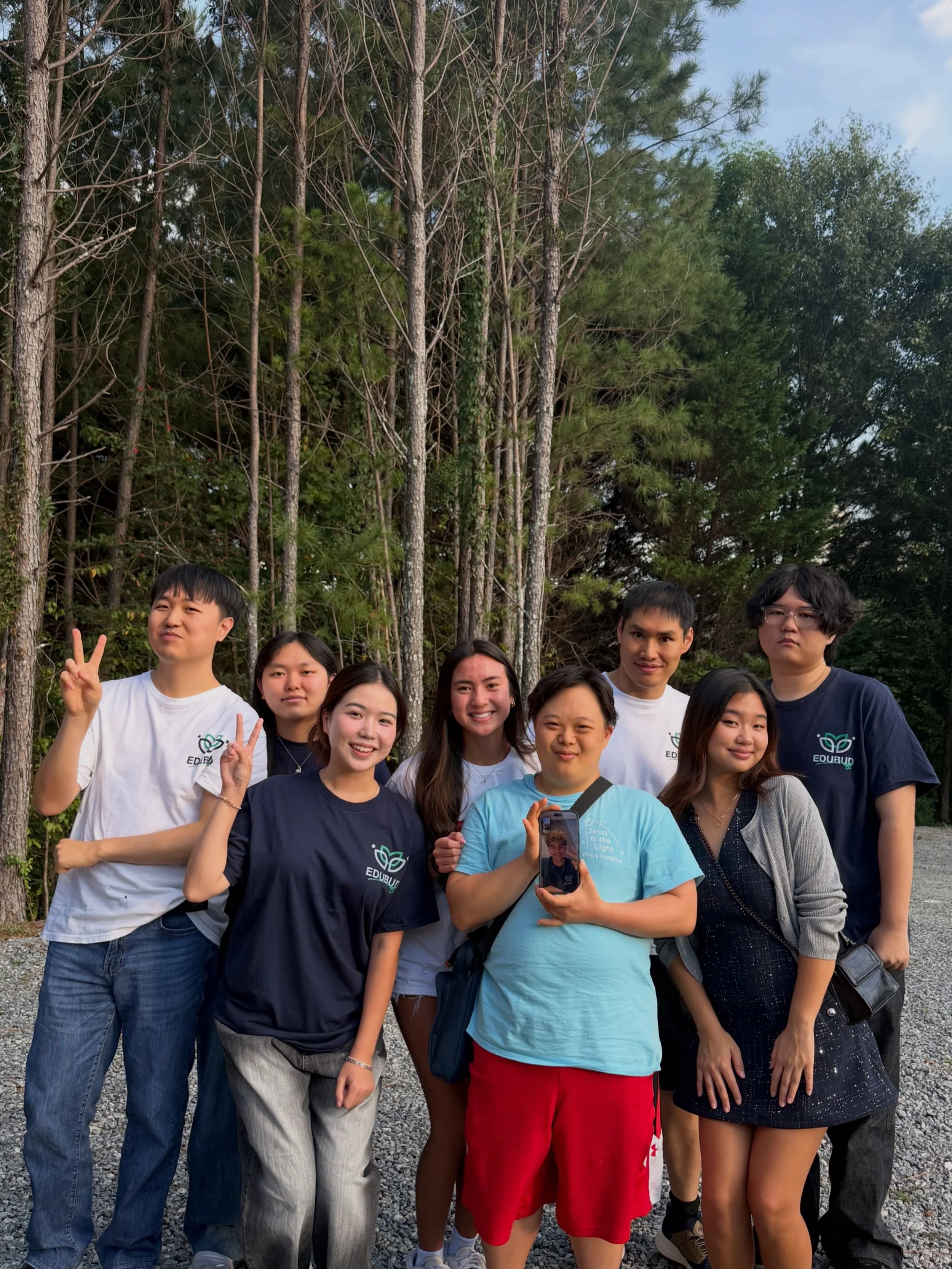 We had our first in-person Golden Bridge meeting this weekend!! Seeing 18 buddies meet each other for the first time made me look back to where this all started. 

#nonprofit #volunteer #fyp #ourstory #specialneedscommunity

Just one year ago, the Bl