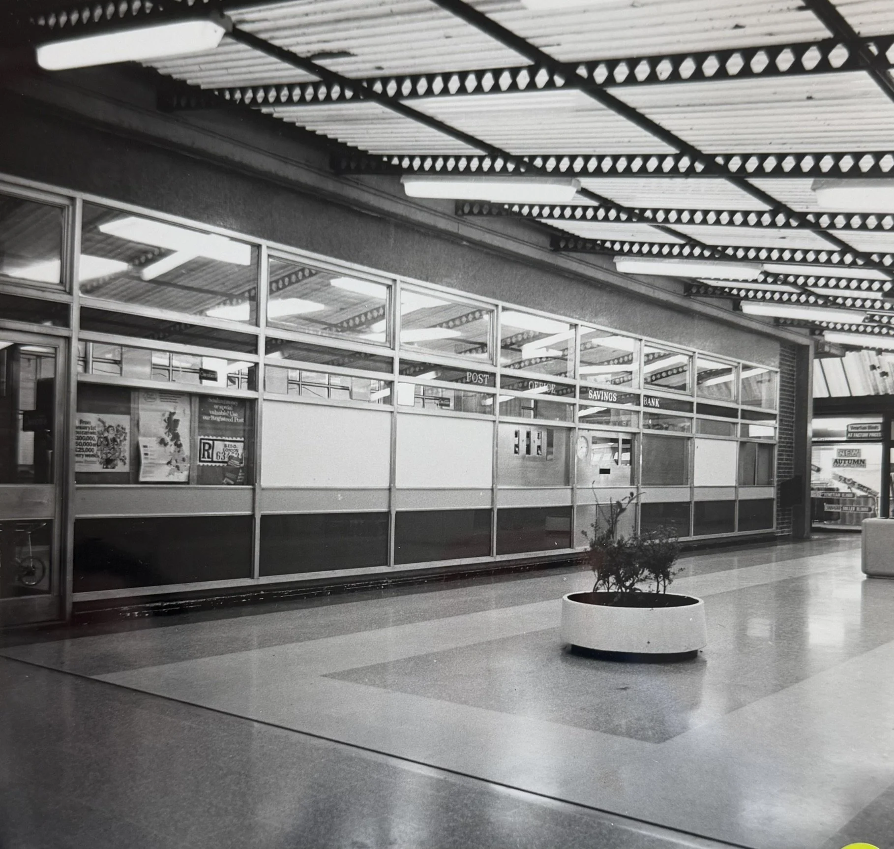Post Office in Phase 1 mall. Photo taken from CDC Collection, held in NLC Archives.
