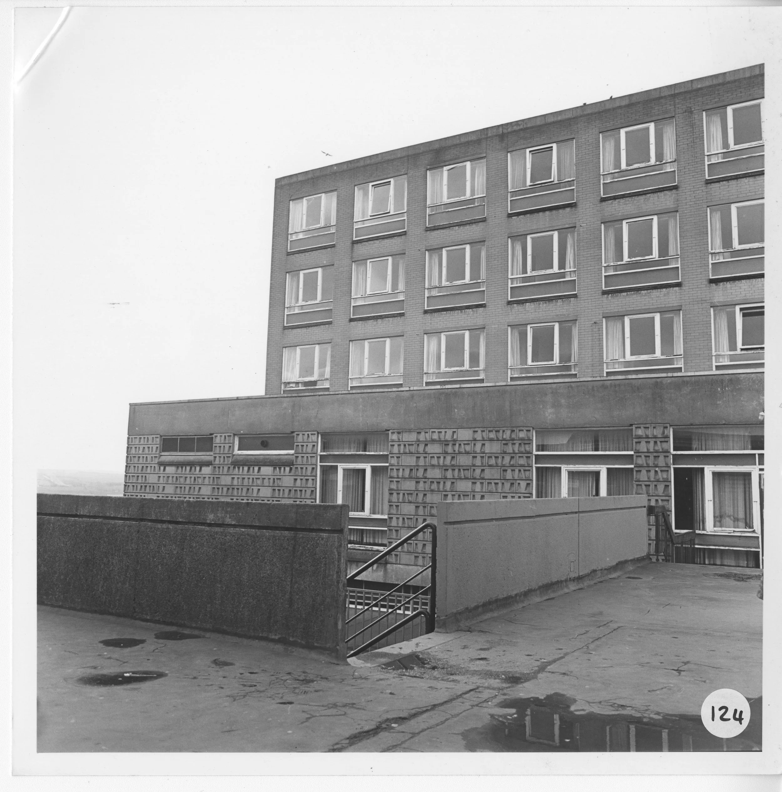 Exterior of Golden Eagle hotel. Photo taken from CDC Collection, held in NLC Archives.