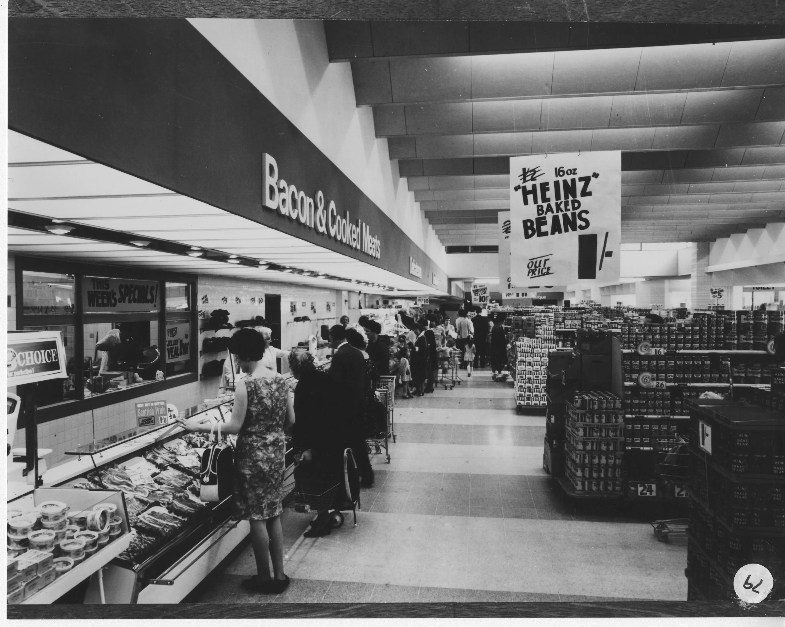 Supermarket - possibly Galbraith's? Photo taken from CDC Collection, held in NLC Archives.